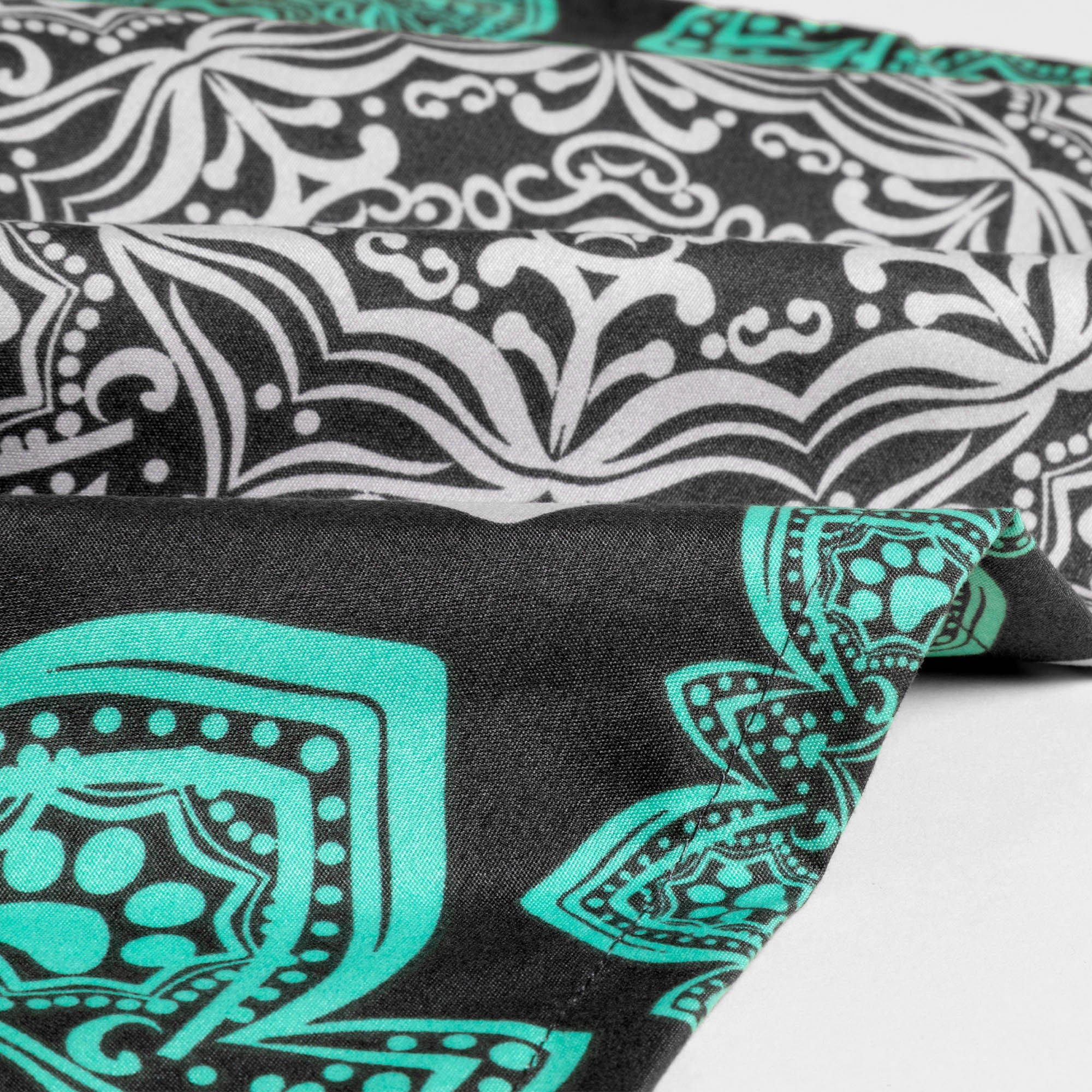 Premium Mandala Paws 7-Piece Microfiber Bedding Set