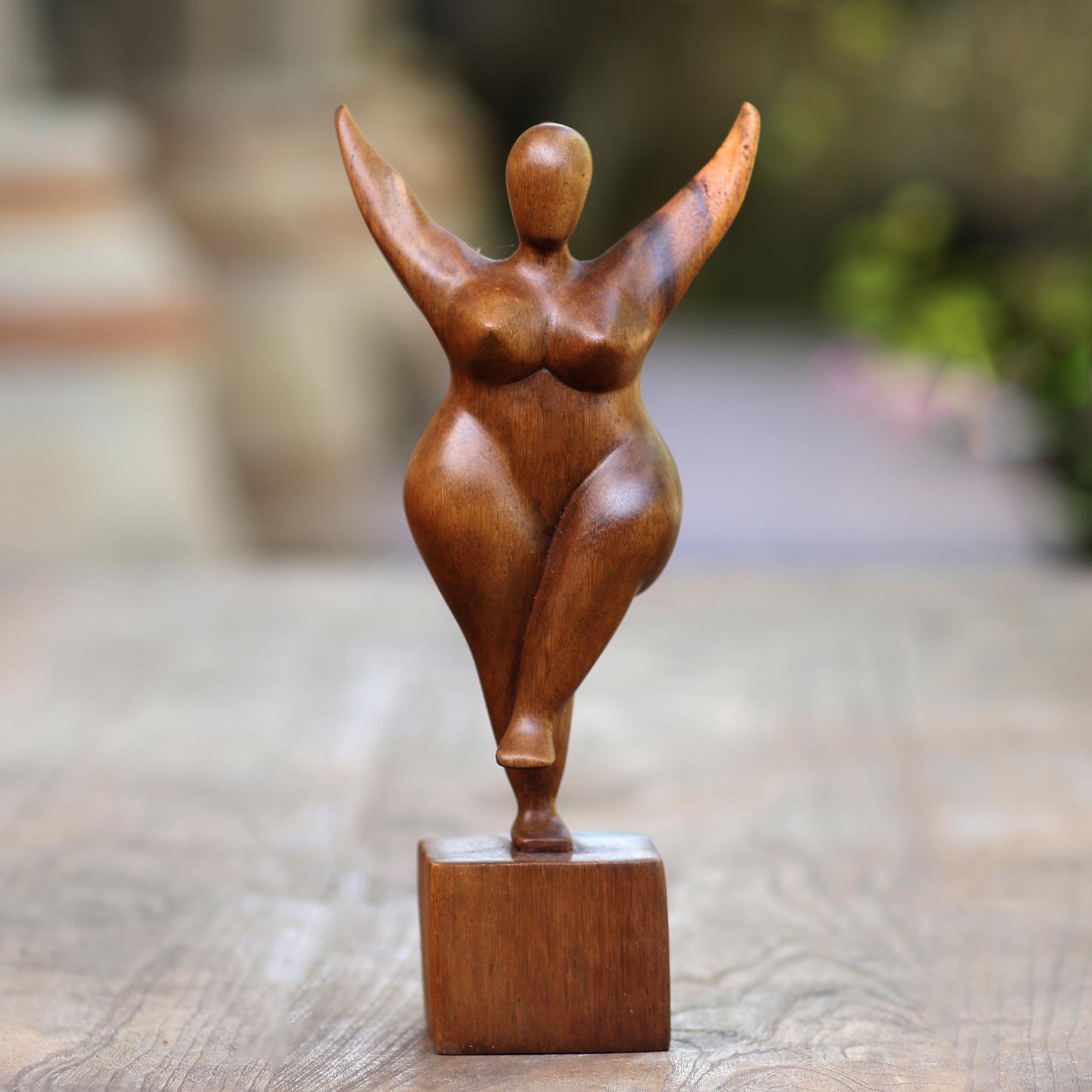 Premium Hand-Carved Suar Wood Sculpture: Celebrating the Female Form