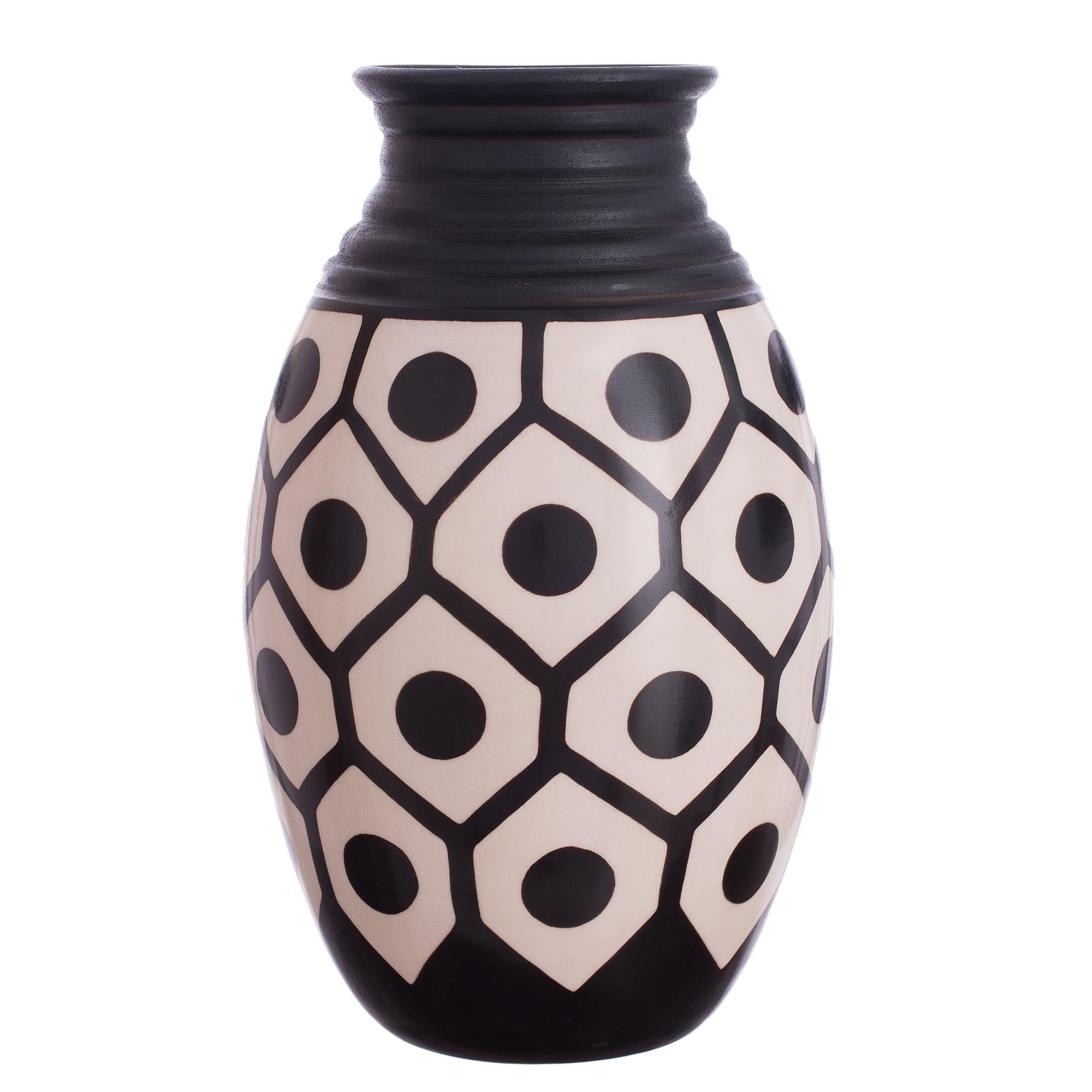 Premium Chulucanas Ceramic Vase - Handcrafted Geometric Art from Peru