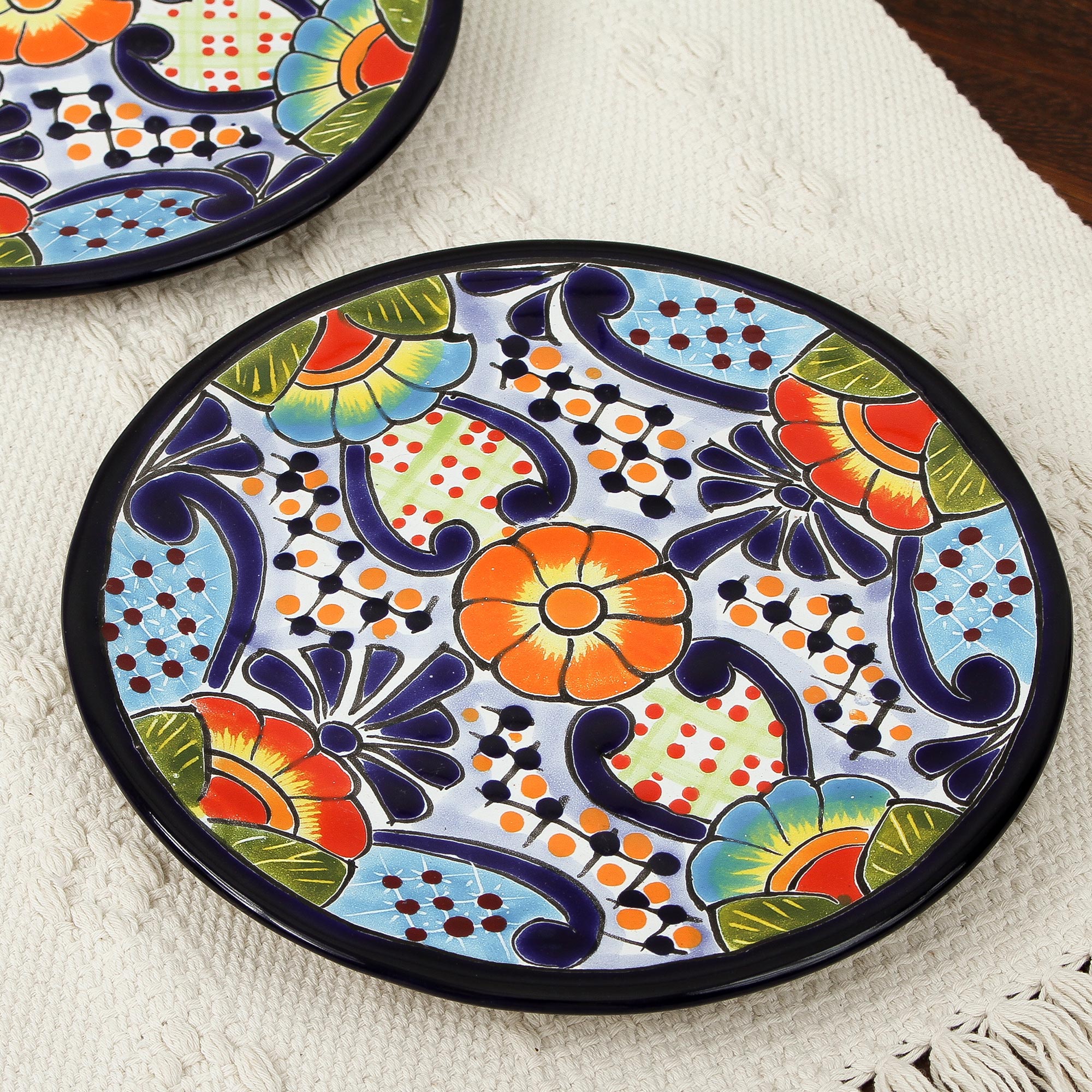 Premium Raining Flowers Talavera Ceramic Dessert Plates – Handcrafted Mexican Artistry (Set of 2)