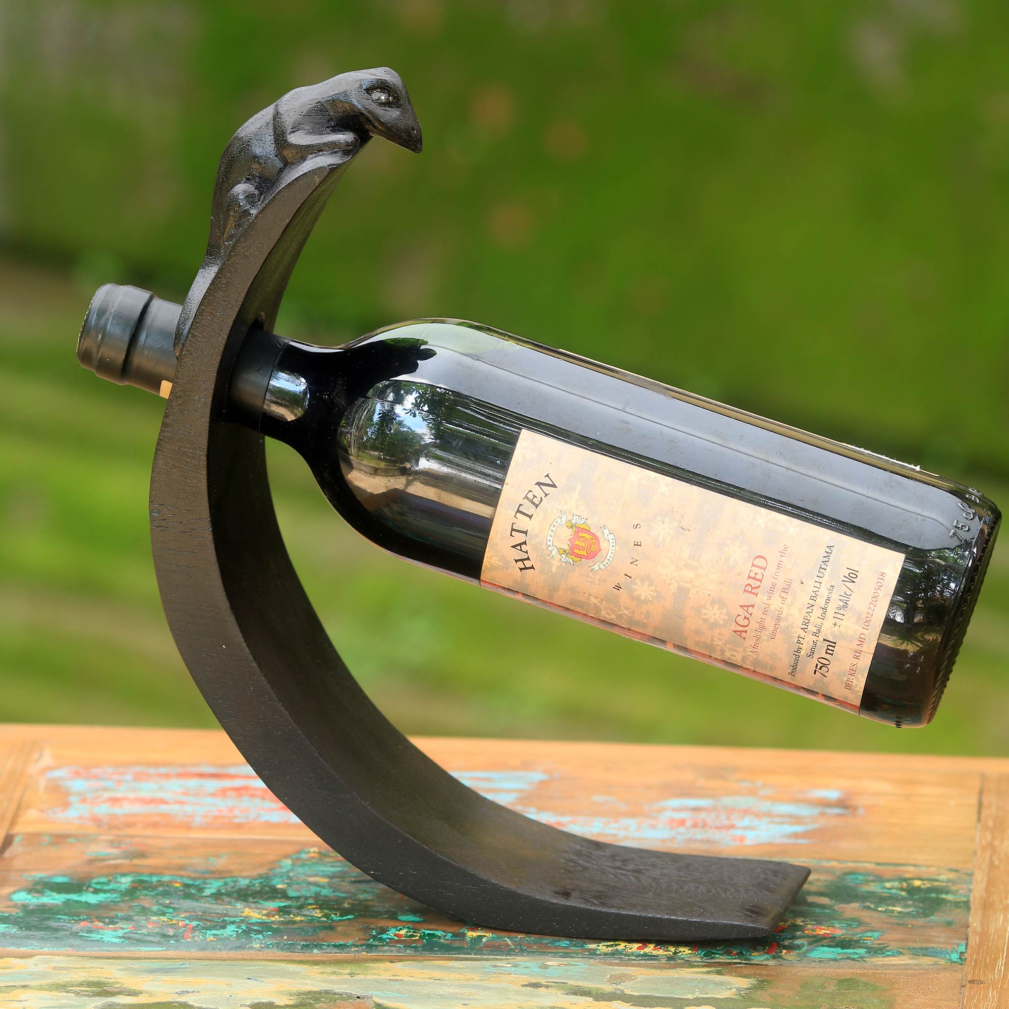 Premium Black Lizard Wood Bottle Holder – Handcrafted Art from Indonesia