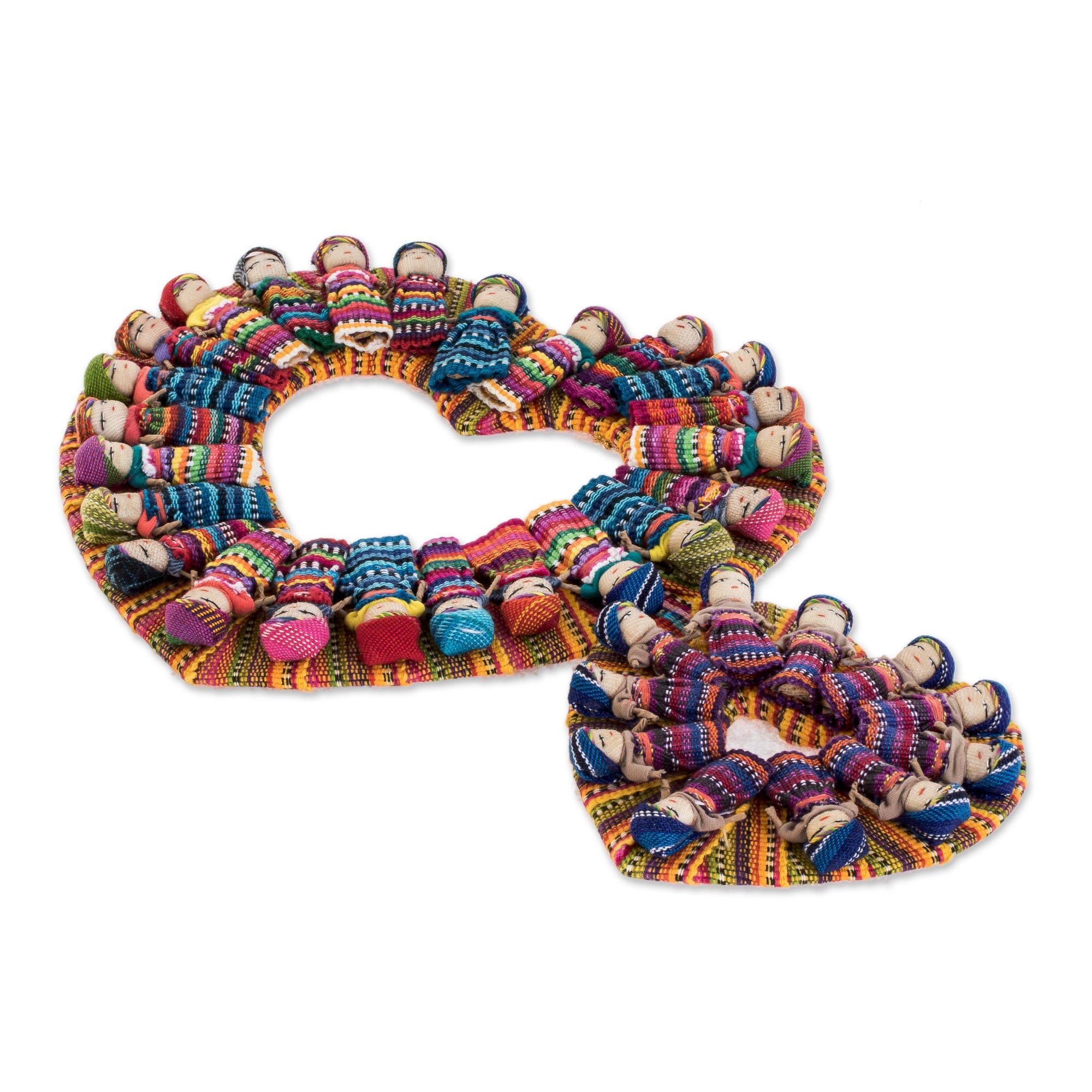 Premium Handwoven Guatemalan Worry Doll Heart Wreath - Quitapenas in Love