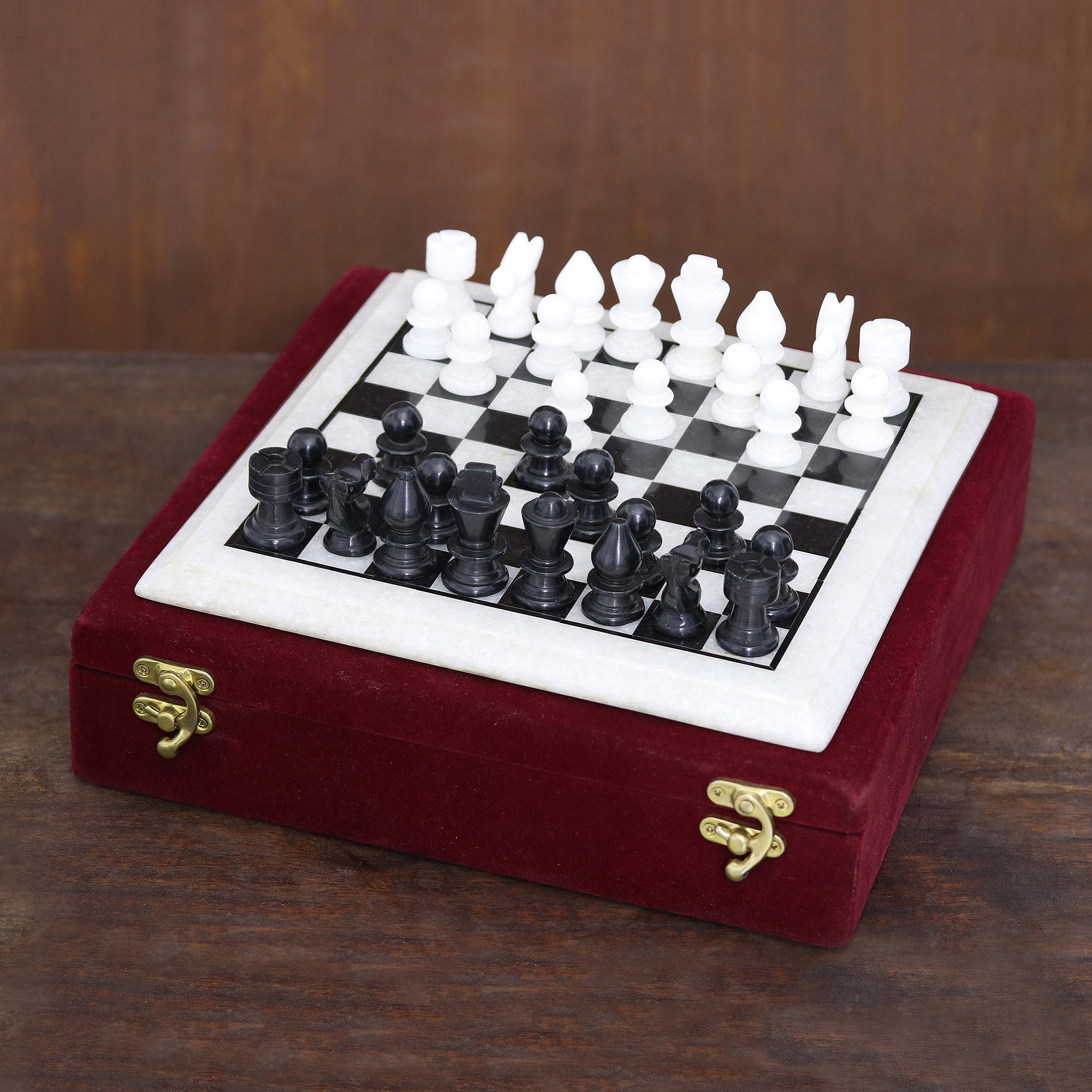 Premium Royal Leisure Handcrafted Black & White Marble Chess Set - Ultimate Home & Travel Accessory