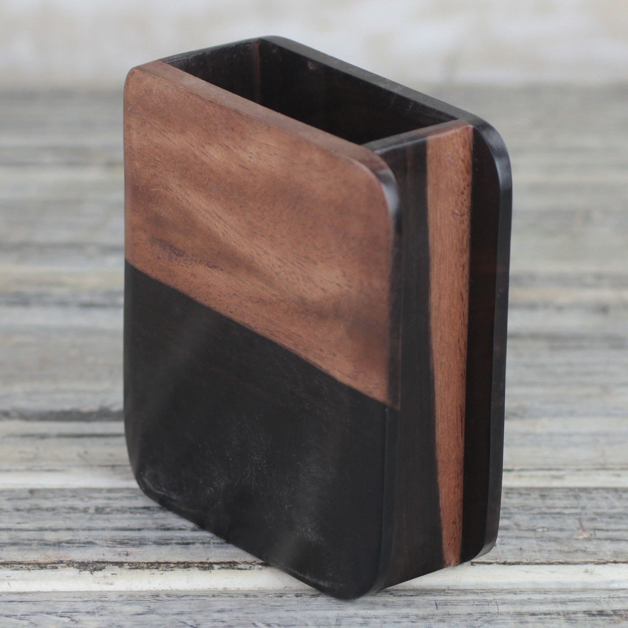 Premium Hand-Carved Ebony Wood Pencil Holder – Modern Nature Design