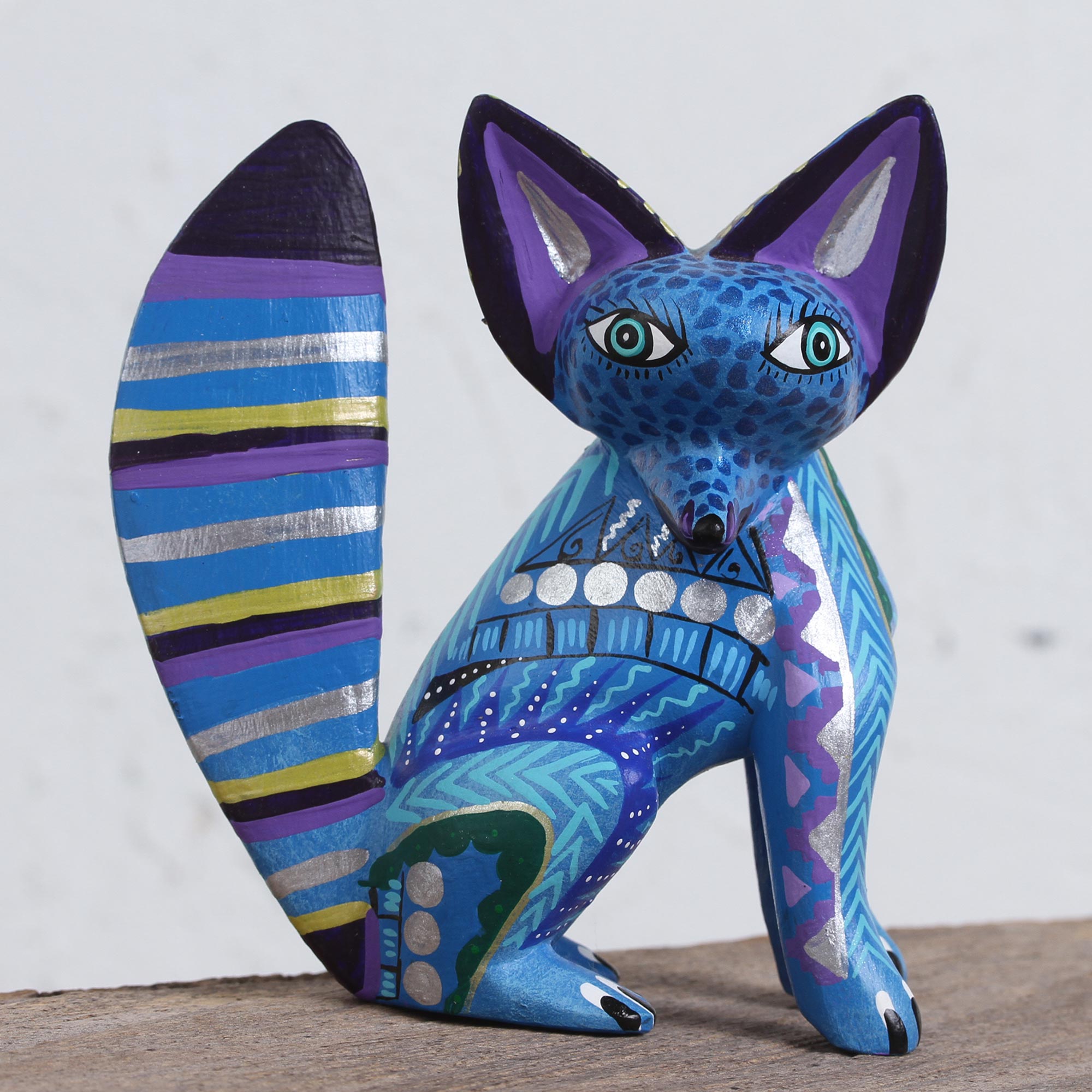 Premium Handcrafted Blue Fox Alebrije Sculpture - Mexican Artisan Masterpiece