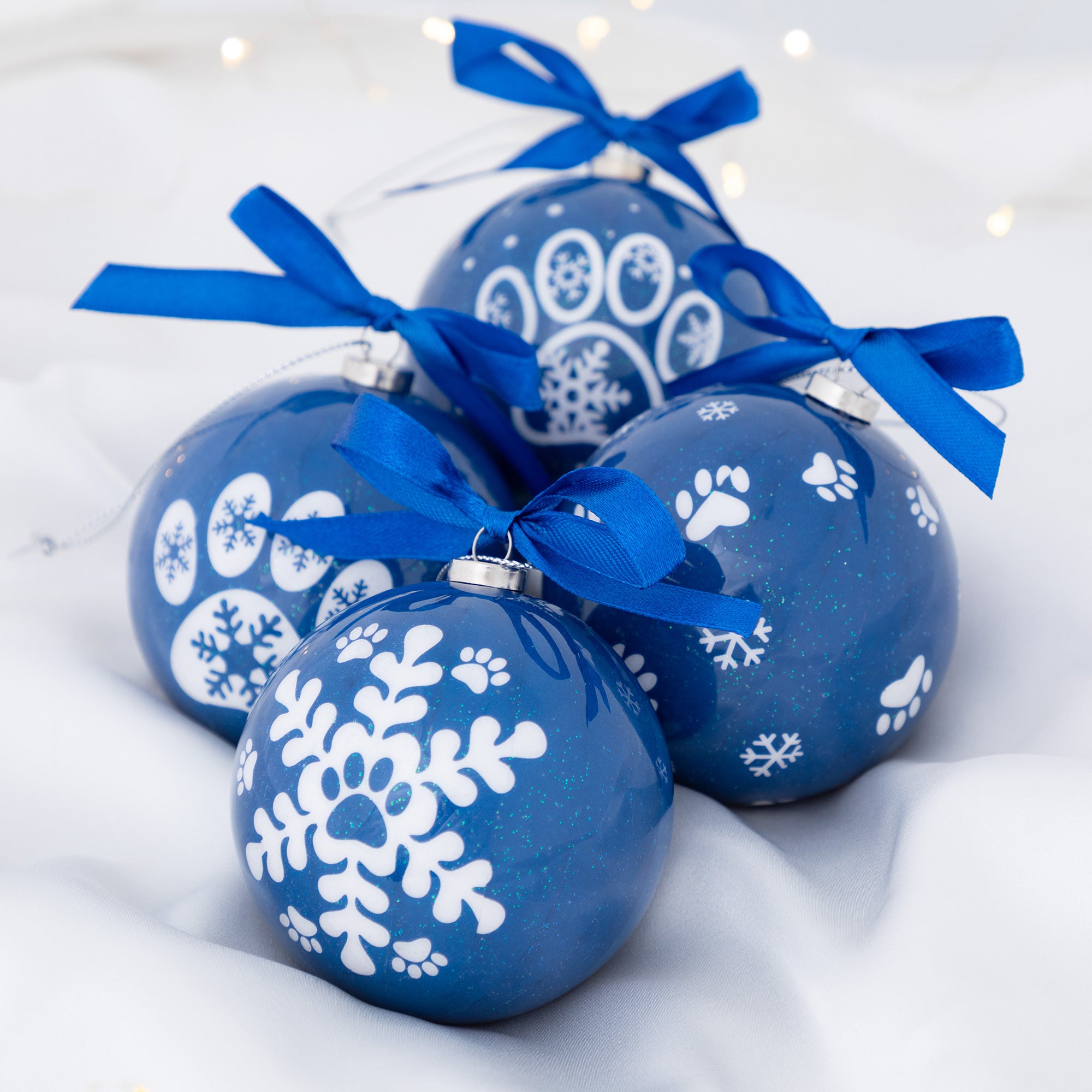 Premium Sparkling Festive Paws Ornaments - Ultimate Set of 4