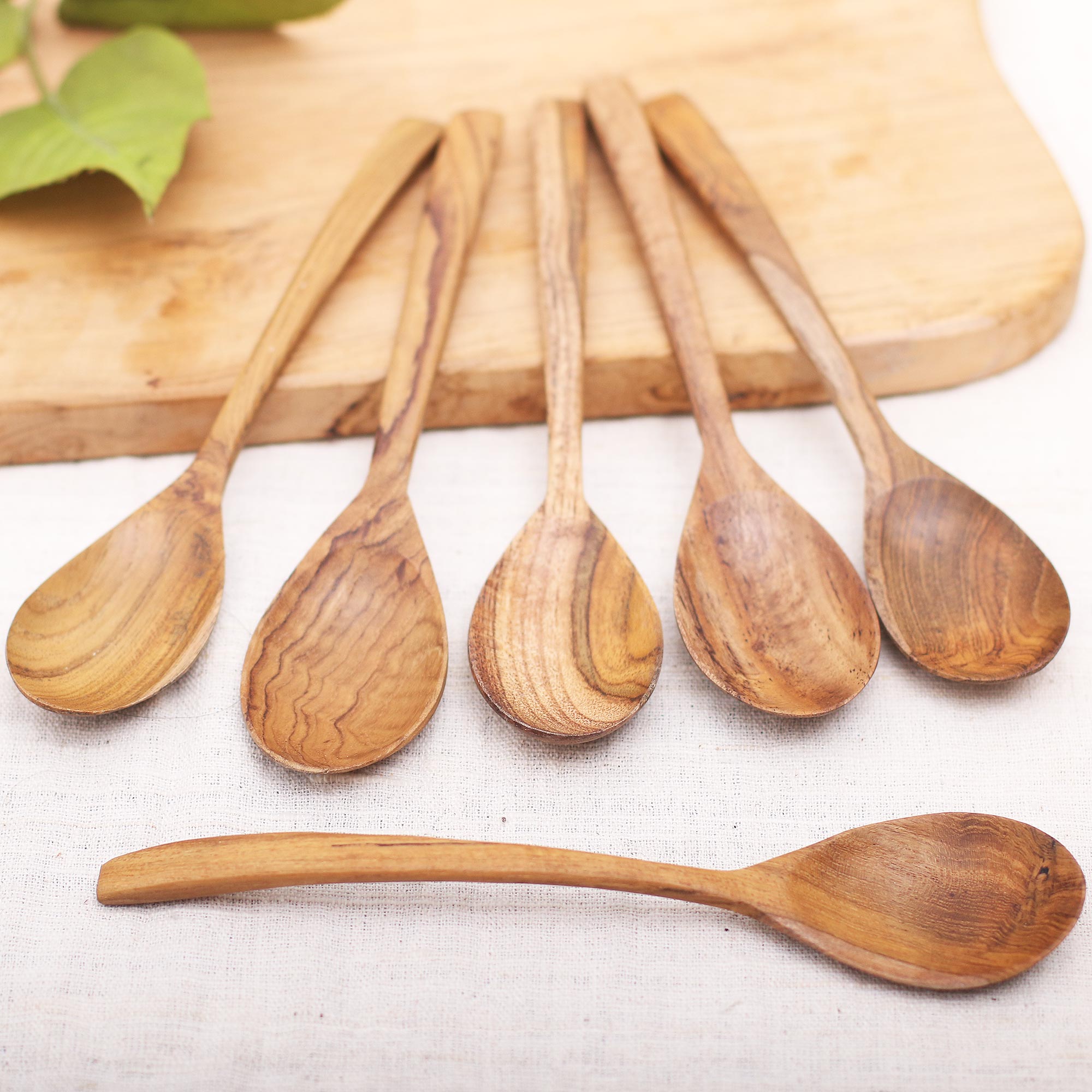 Premium Handcrafted Teak Wood Spoon Set - Ultimate Kitchen Upgrade (Set of 6)