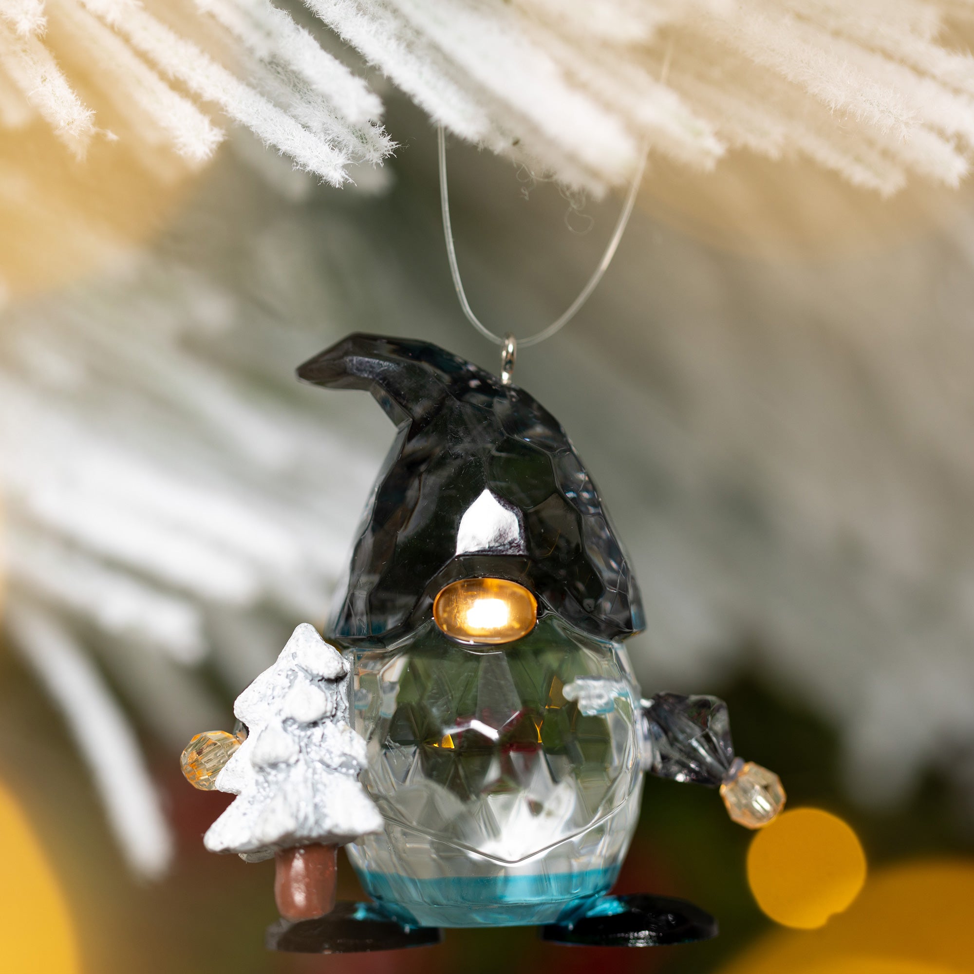 Premium Winter Wonderland Gnome Ornament - Ultimate Holiday Charm