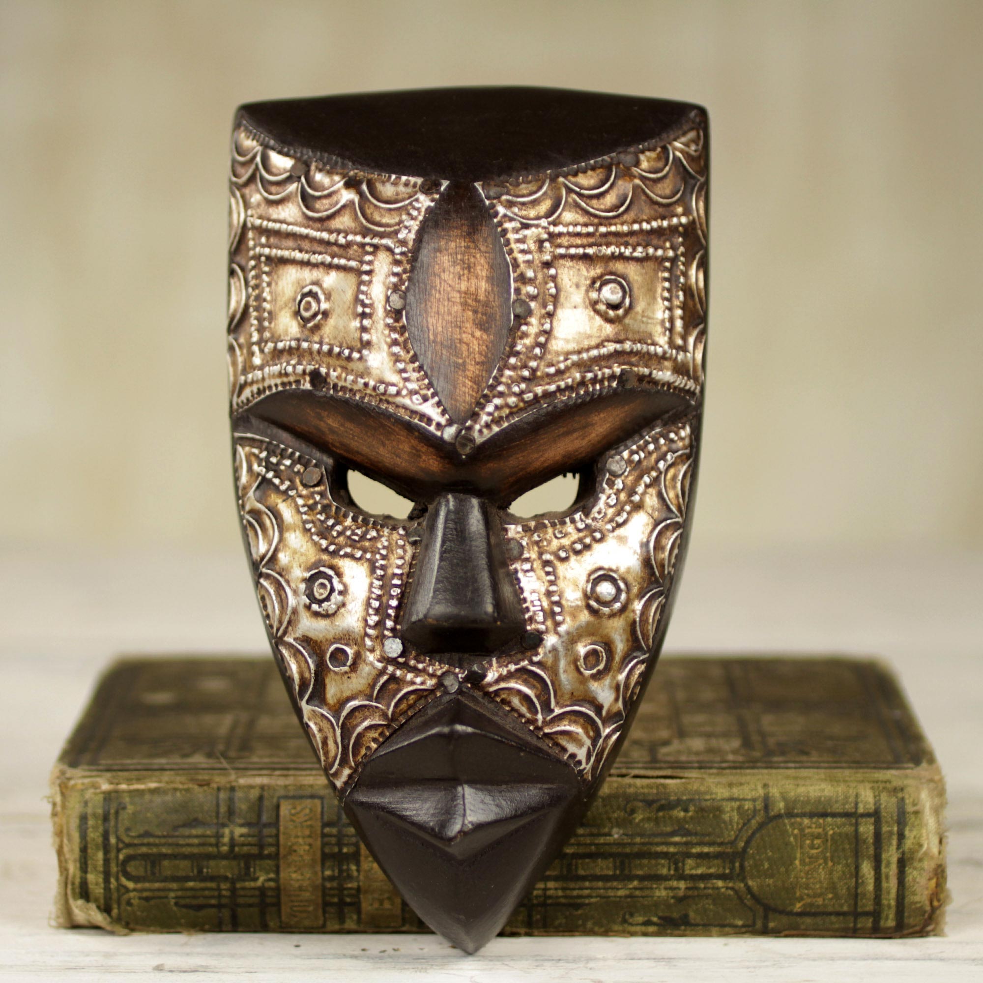 Premium Mbara Hunter Ghanaian Wall Mask - Handcrafted Wood & Aluminum Art