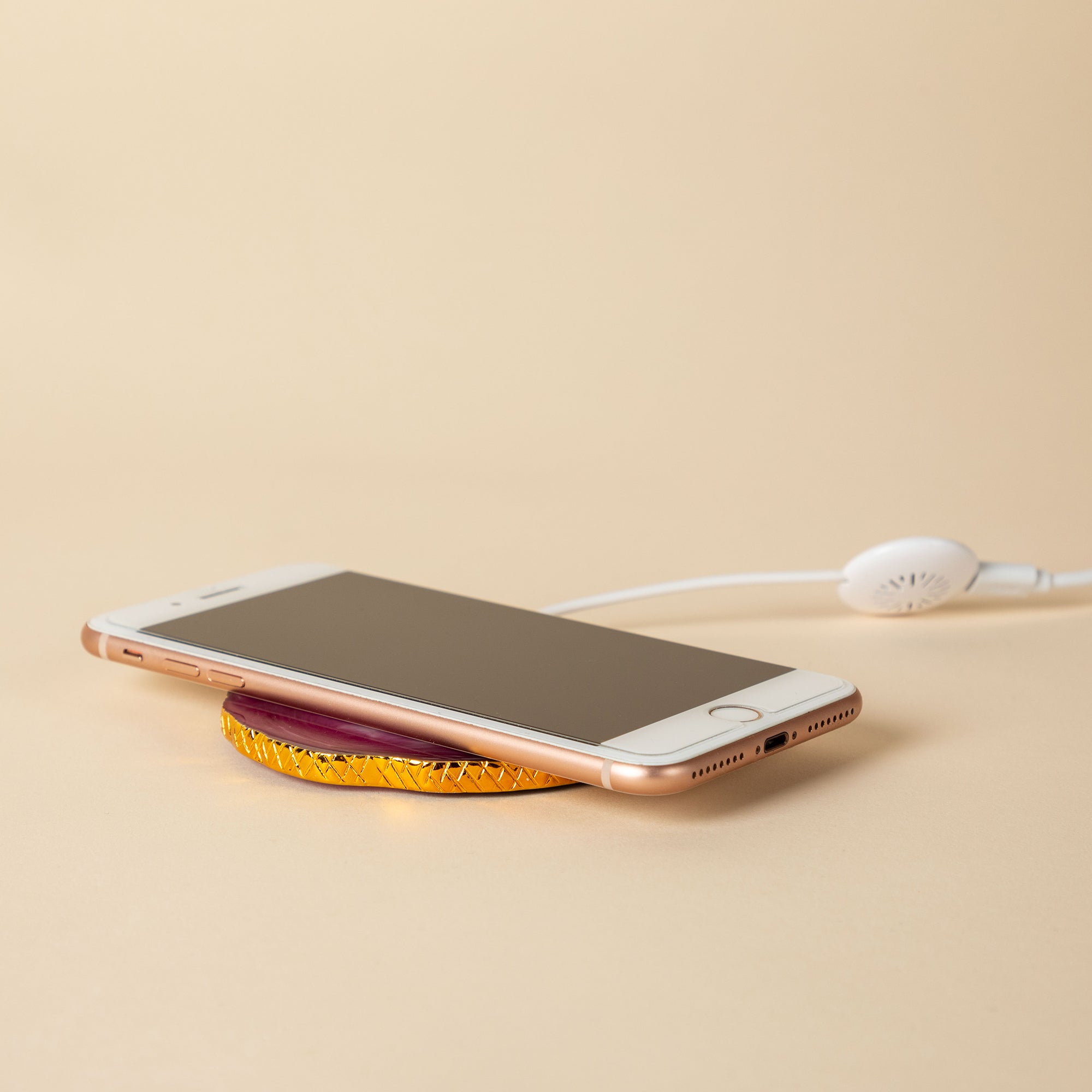 Premium Wireless Charging Agate Crystal Pad - Ultimate Style & Fast Charge