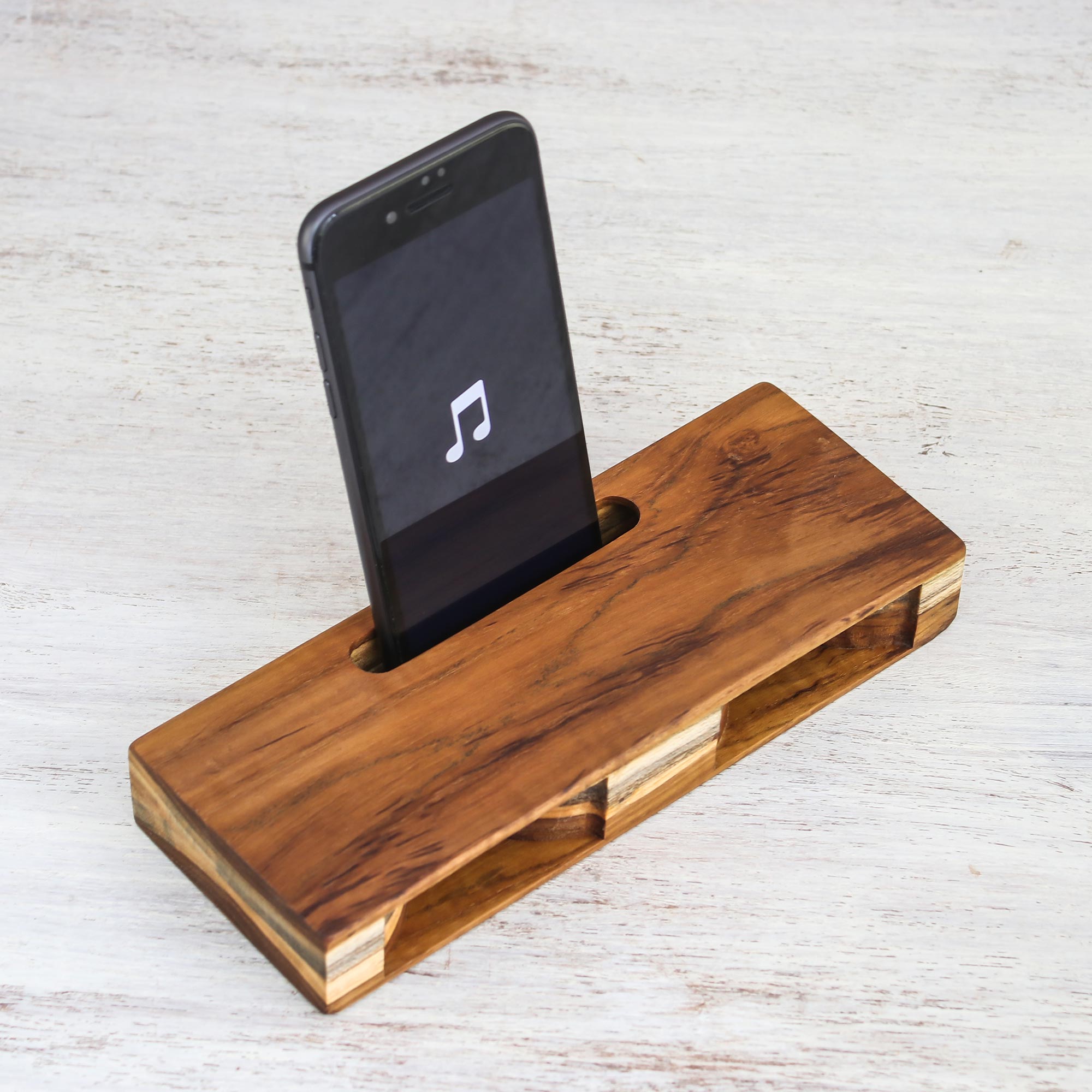 Premium Teak Symphony: Handcrafted Wooden Phone Speaker from Thailand