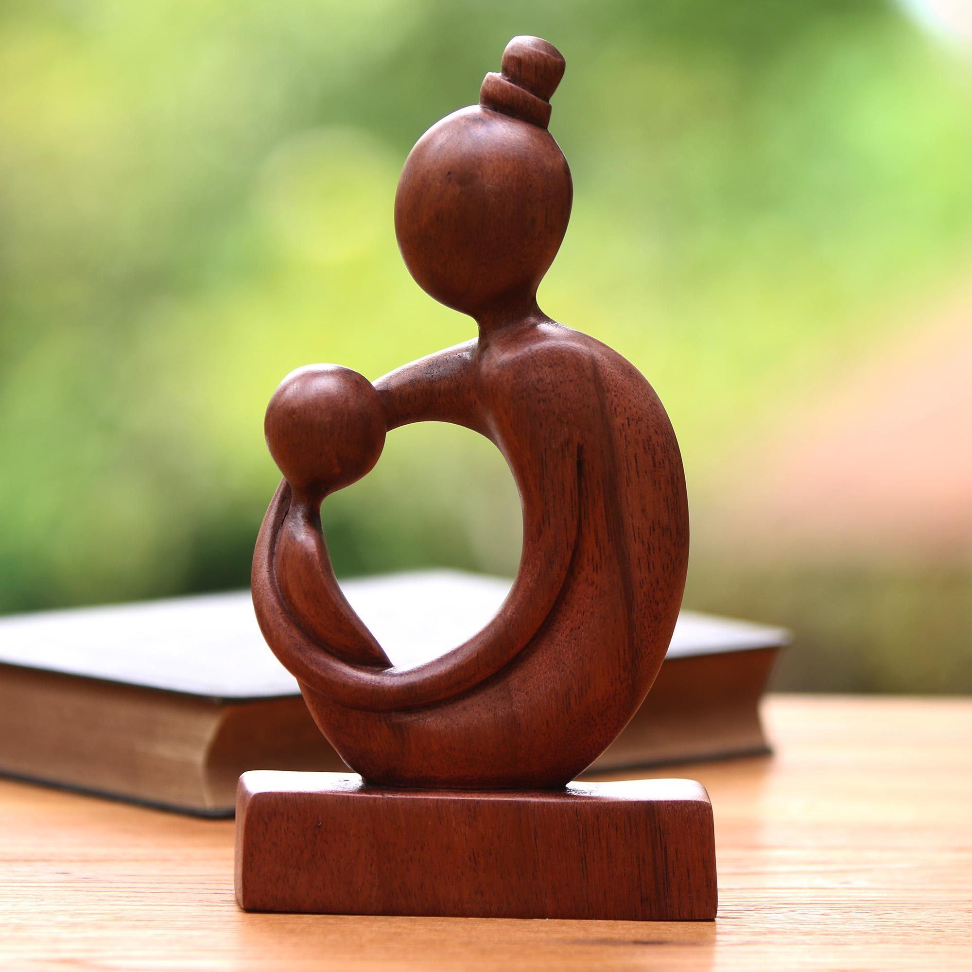 Premium Mother & Child Wood Sculpture - Handcrafted Balinese Art