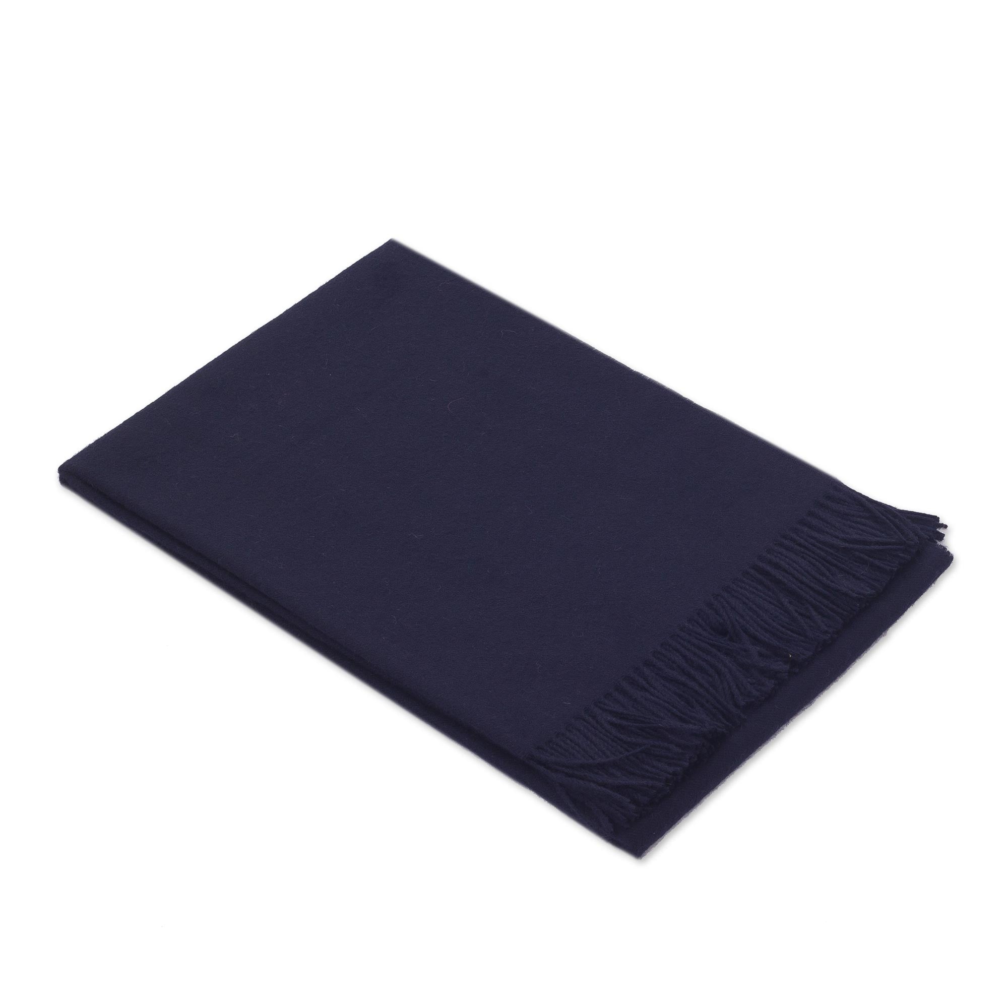 Premium Midnight Bliss: 100% Baby Alpaca Throw Blanket from Peru