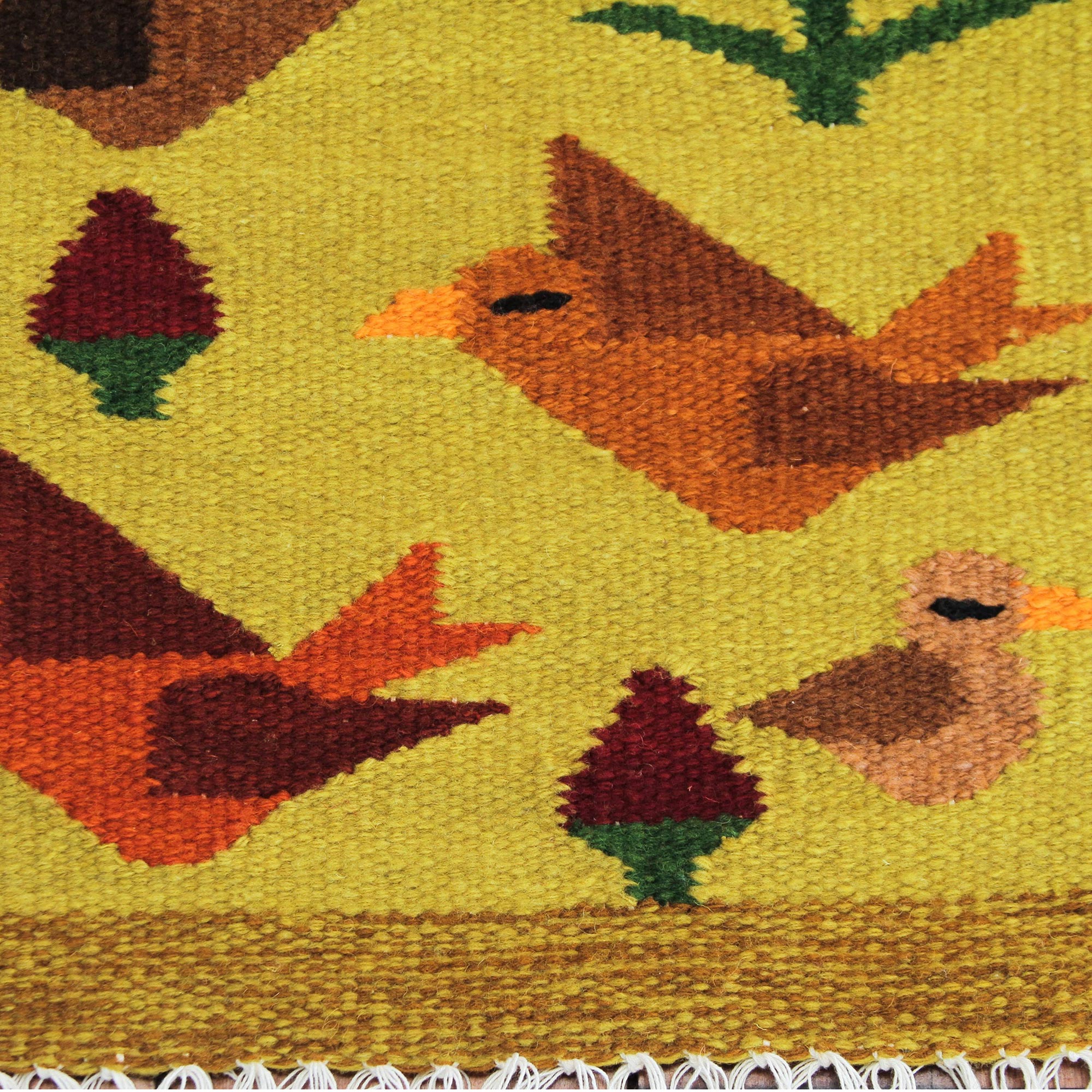 Premium Peruvian Handwoven Wool Rug - Birds on the Wing