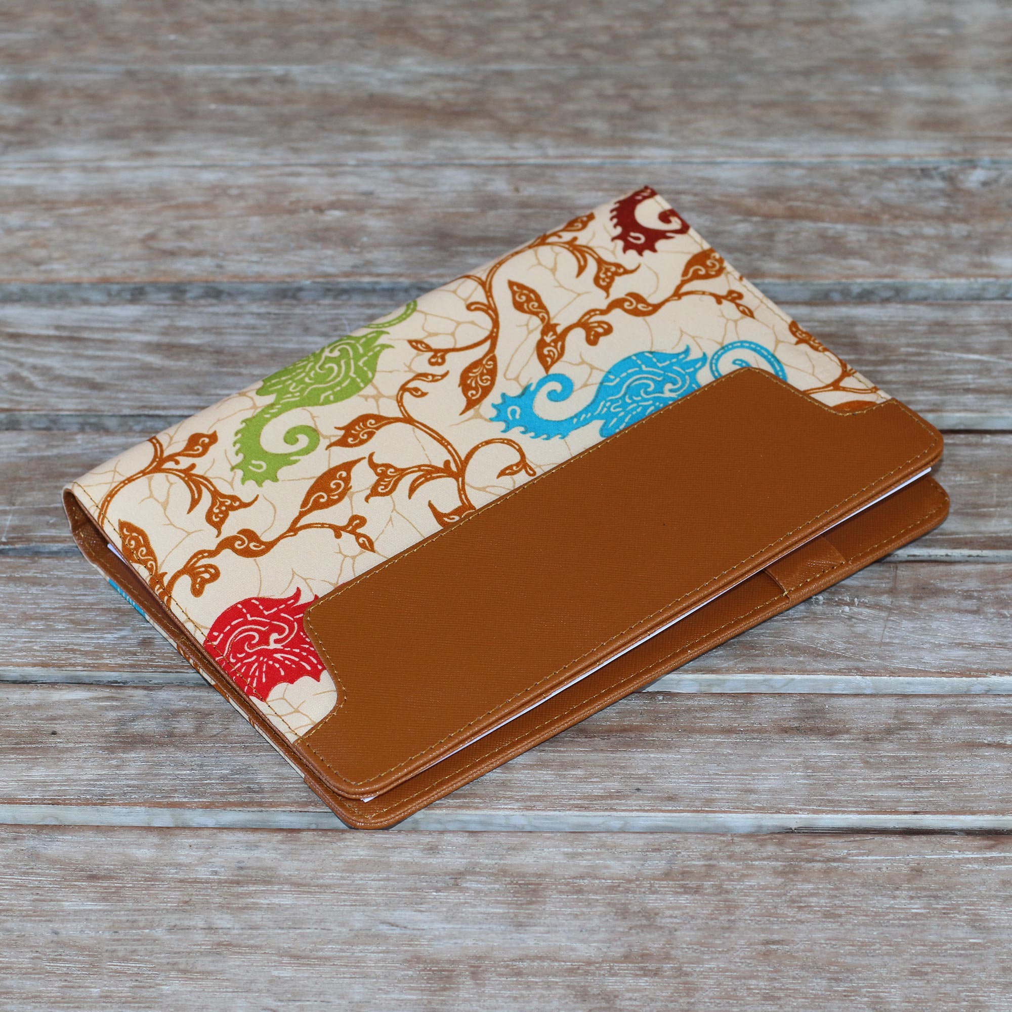 Premium Reef-Side Writer Handmade Faux Leather Planner - Ultimate Organizer with Batik Design