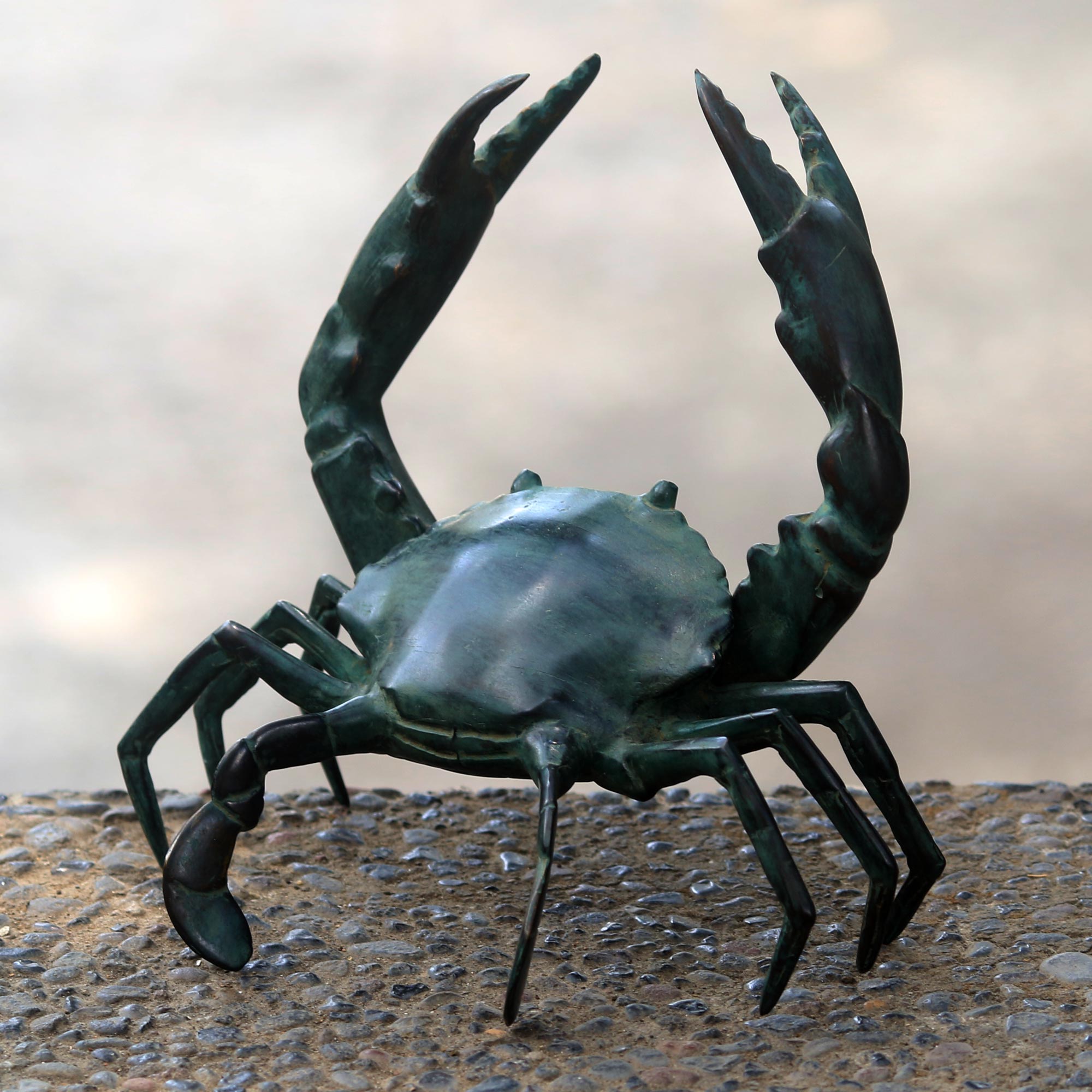 Premium Sanur Crab Bronze Sculpture – Handcrafted Antique Art Piece