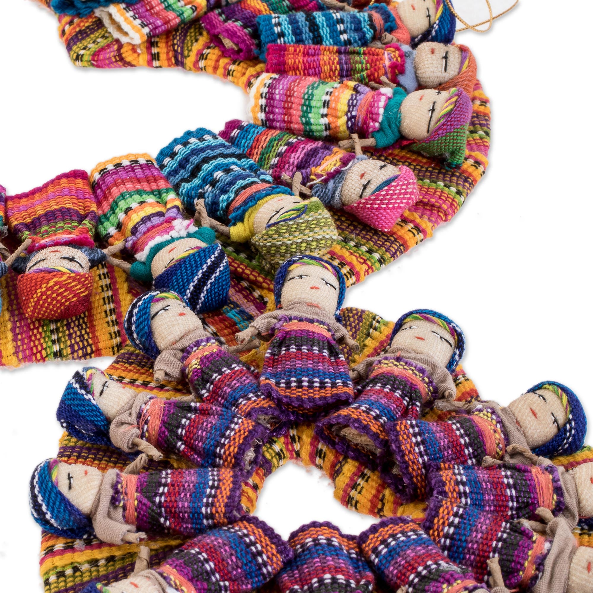 Premium Handwoven Guatemalan Worry Doll Heart Wreath - Quitapenas in Love