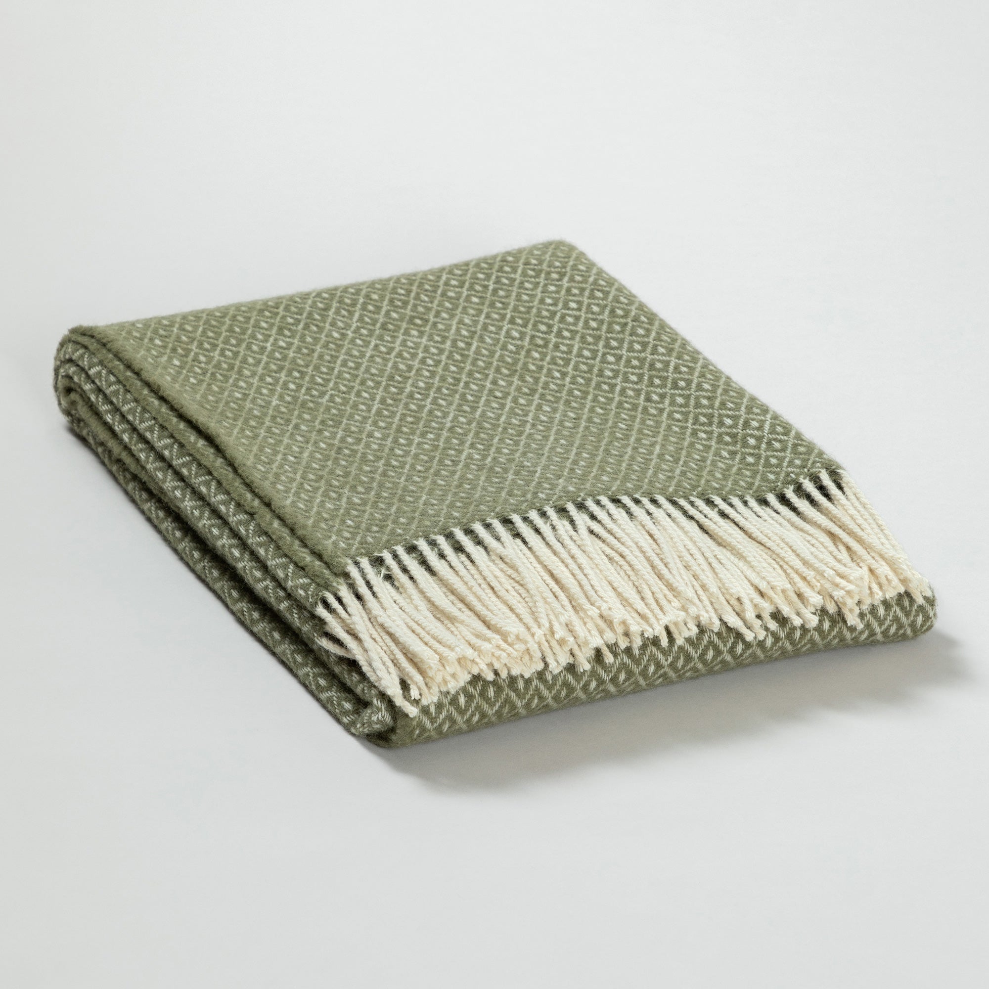 Premium Ukrainian 100% Wool Fringed Throw Blanket - Ultimate Warmth & Style