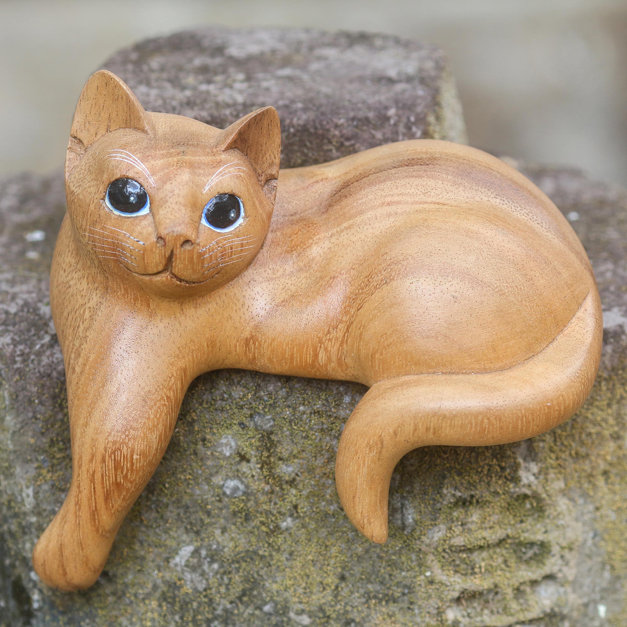 Premium Hand-Carved Ginger Cat Sculpture - Medium Wood Finish