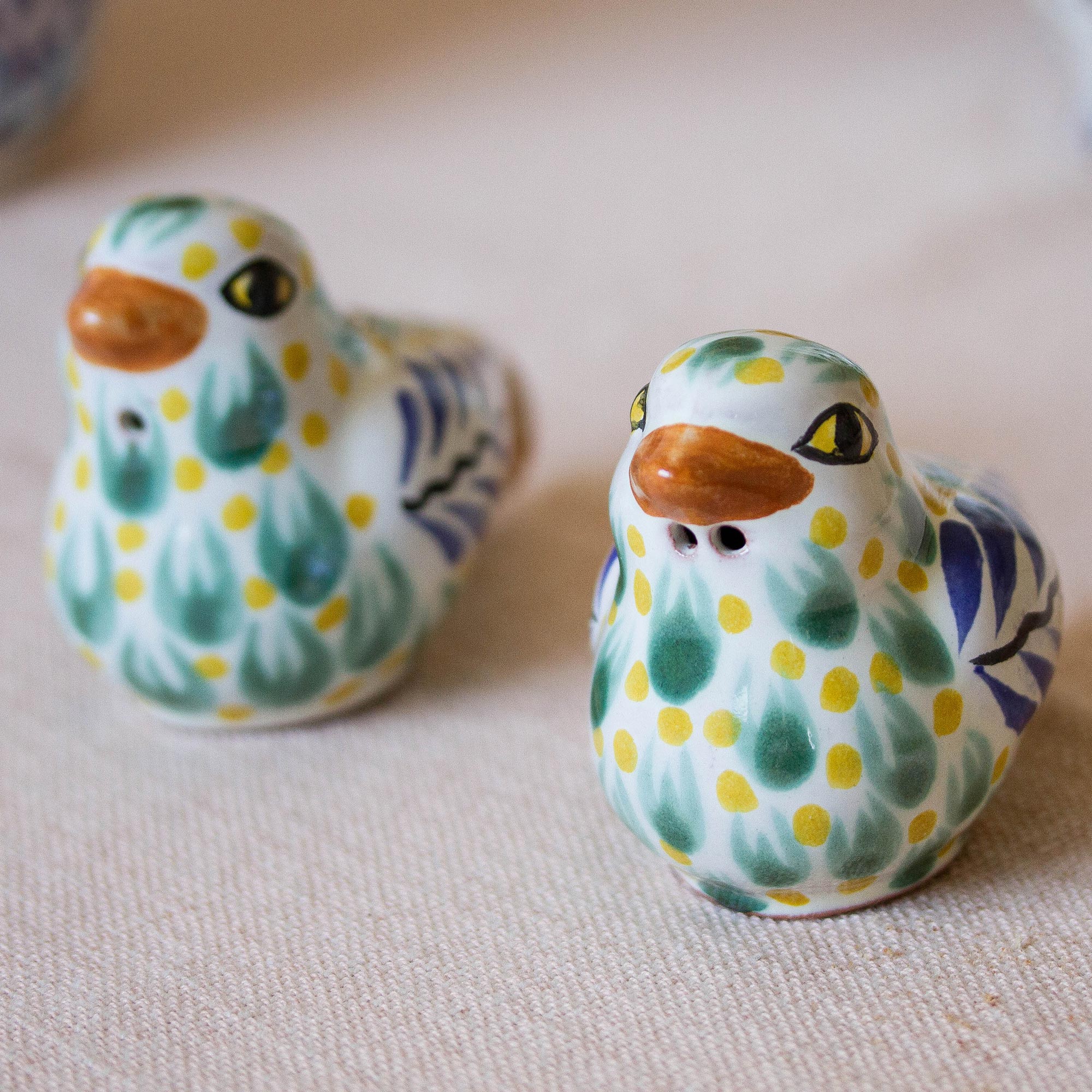 Premium Majolica Ceramic Dove Salt & Pepper Shakers - Handcrafted Pair by Gorky Gonzalez
