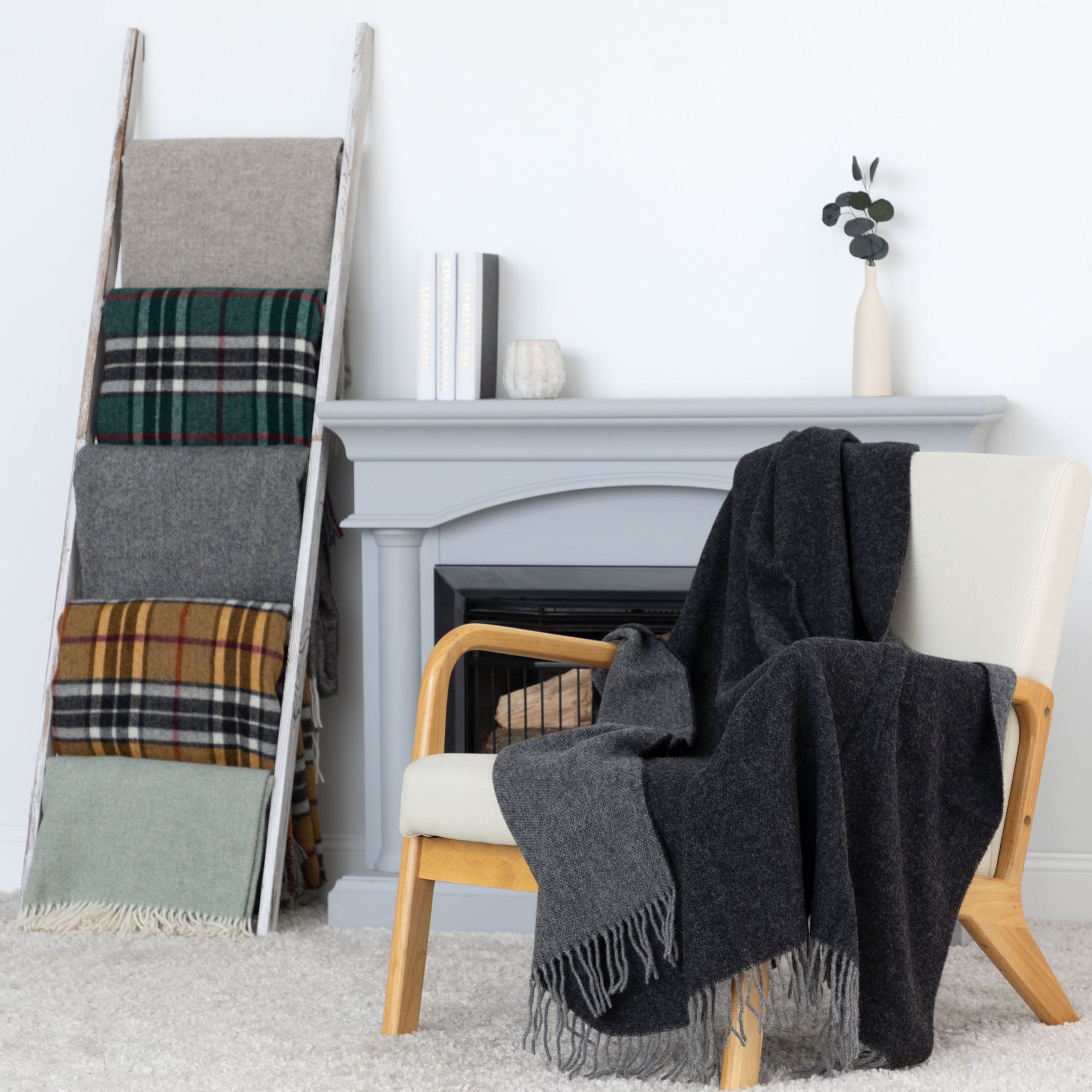 Premium Ukrainian 100% Merino Wool Throw Blanket - Ultimate Comfort & Sustainability