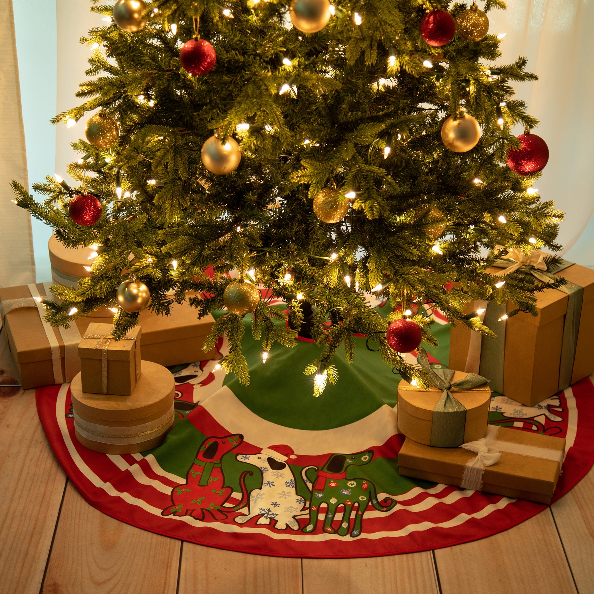 Premium Christmas Tree Skirt for Pet Lovers