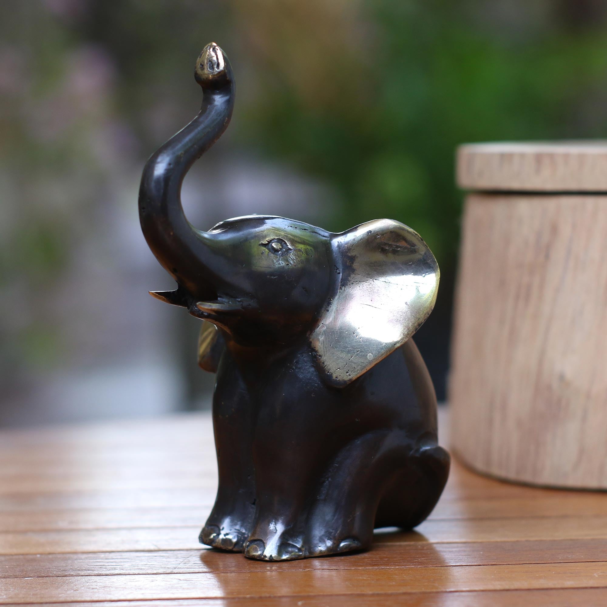 Premium Antiqued Bronze Elephant Sculpture – Handcrafted in Bali