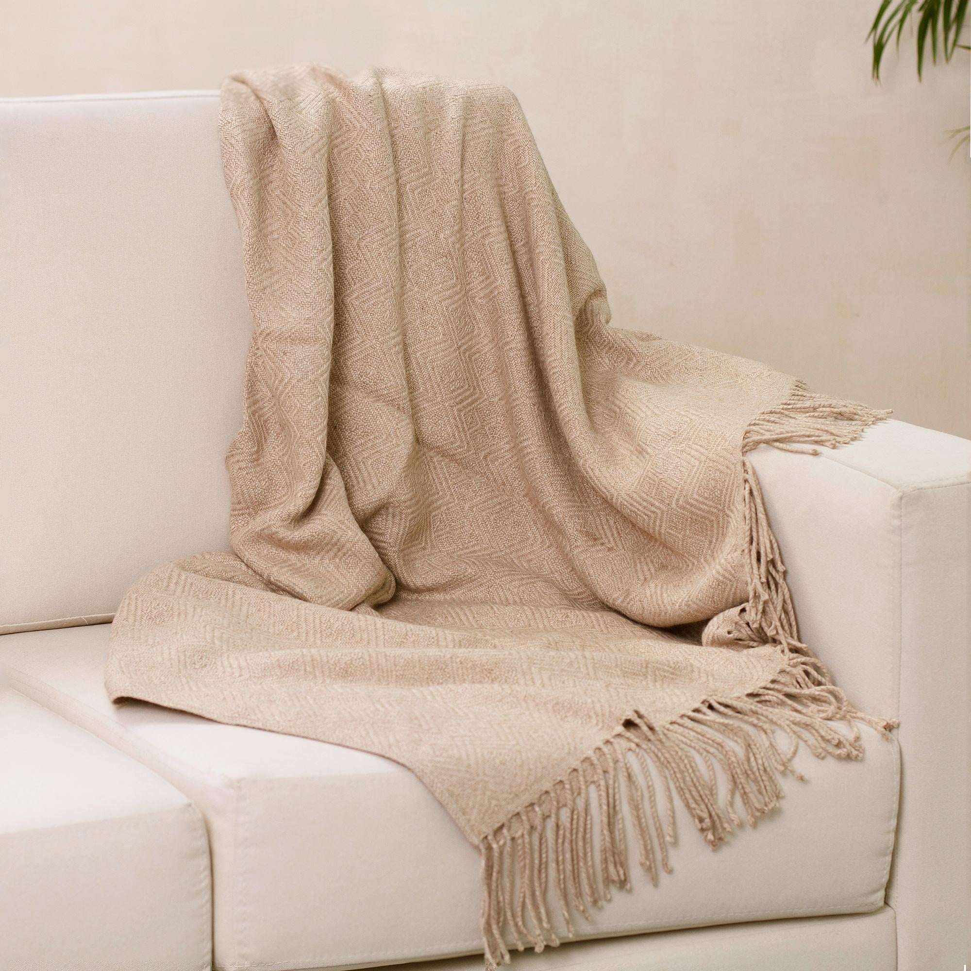 Premium Sandy Passion Alpaca Blend Throw Blanket - Ultimate Comfort
