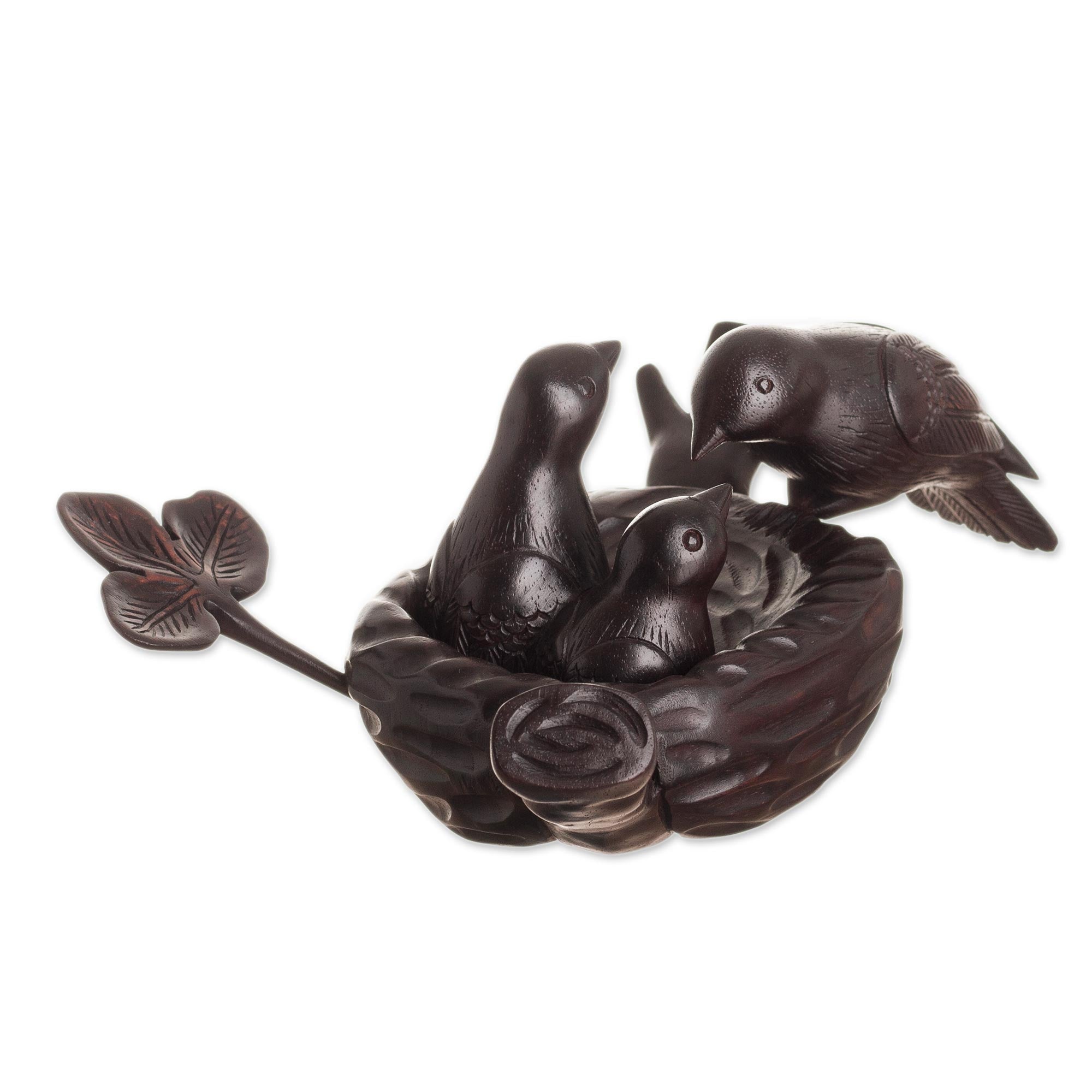 Premium Mother's Nest Hand-Carved Cedar Wood Sculpture – Bird-Themed Art from Peru