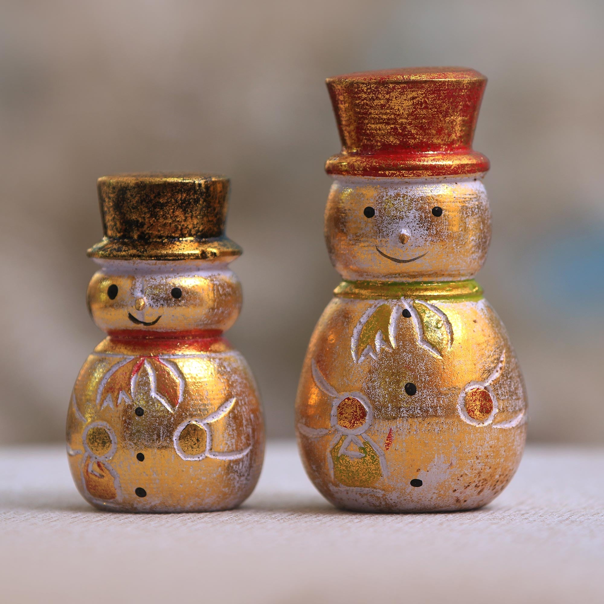 Premium Distressed Gold-Tone Wood Snowman Holiday Decor Set (Pair)