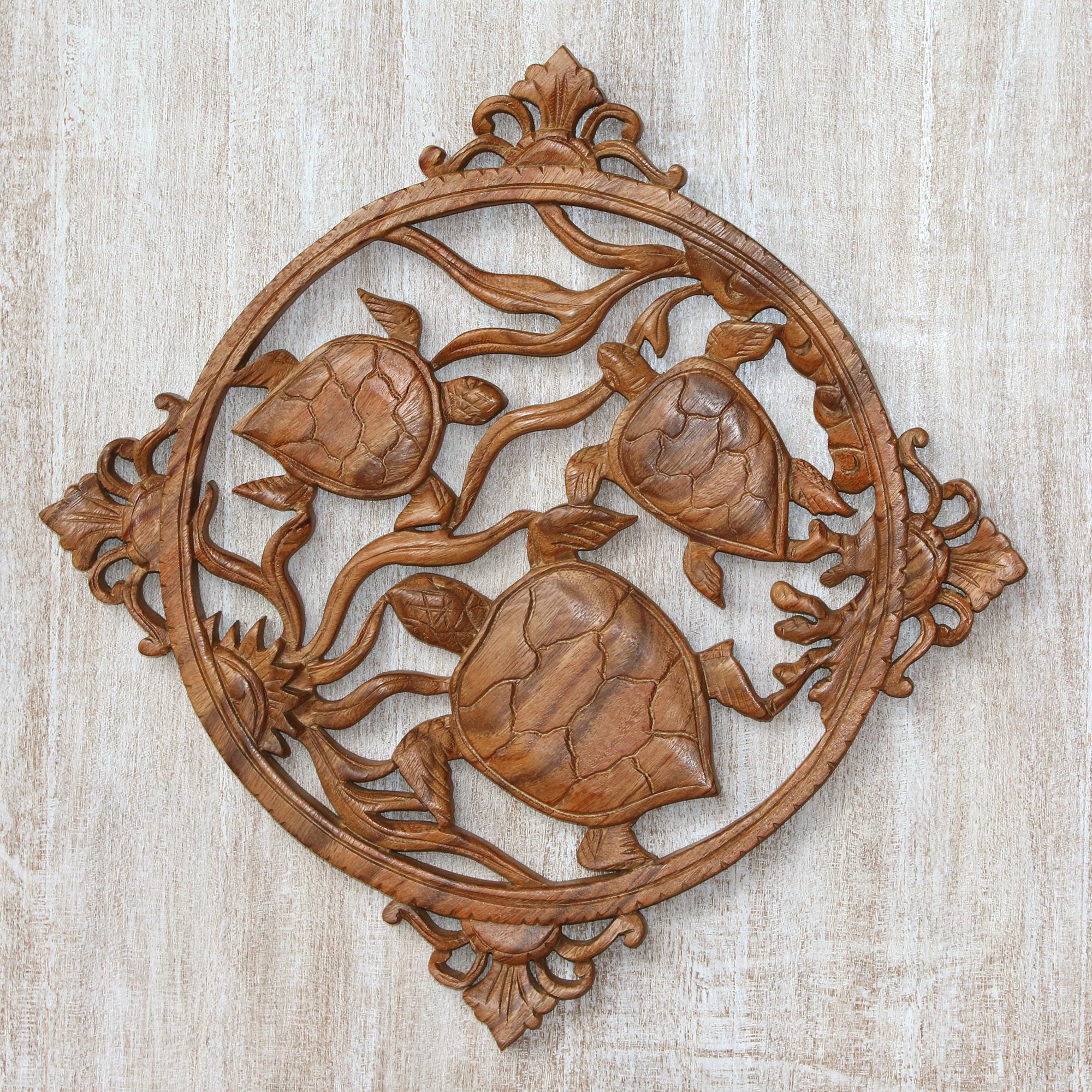 Premium Hand-Carved Sea Turtle Suar Wood Wall Art – Bali Craftsmanship
