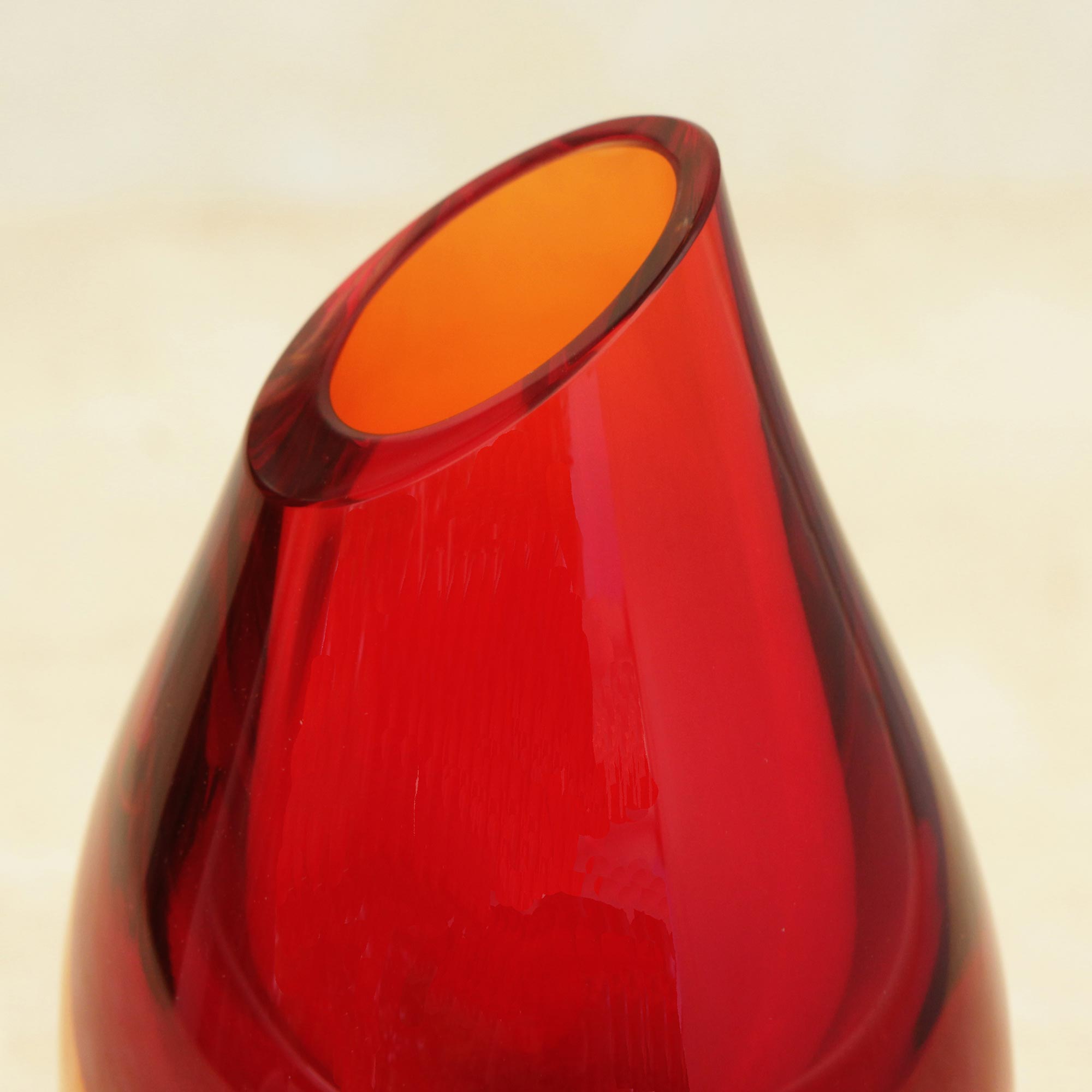 Premium Murano-Inspired Fiery Droplet Art Glass Vase – Red-Orange Elegance