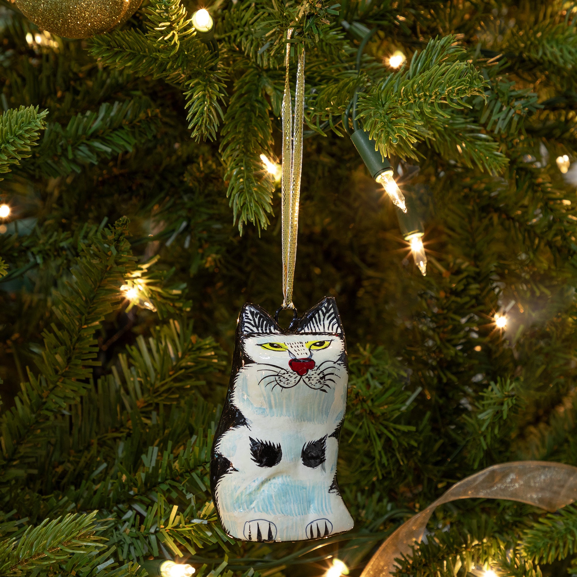 Premium Hand-Painted Cat Ornament - Unique Artisan Craft
