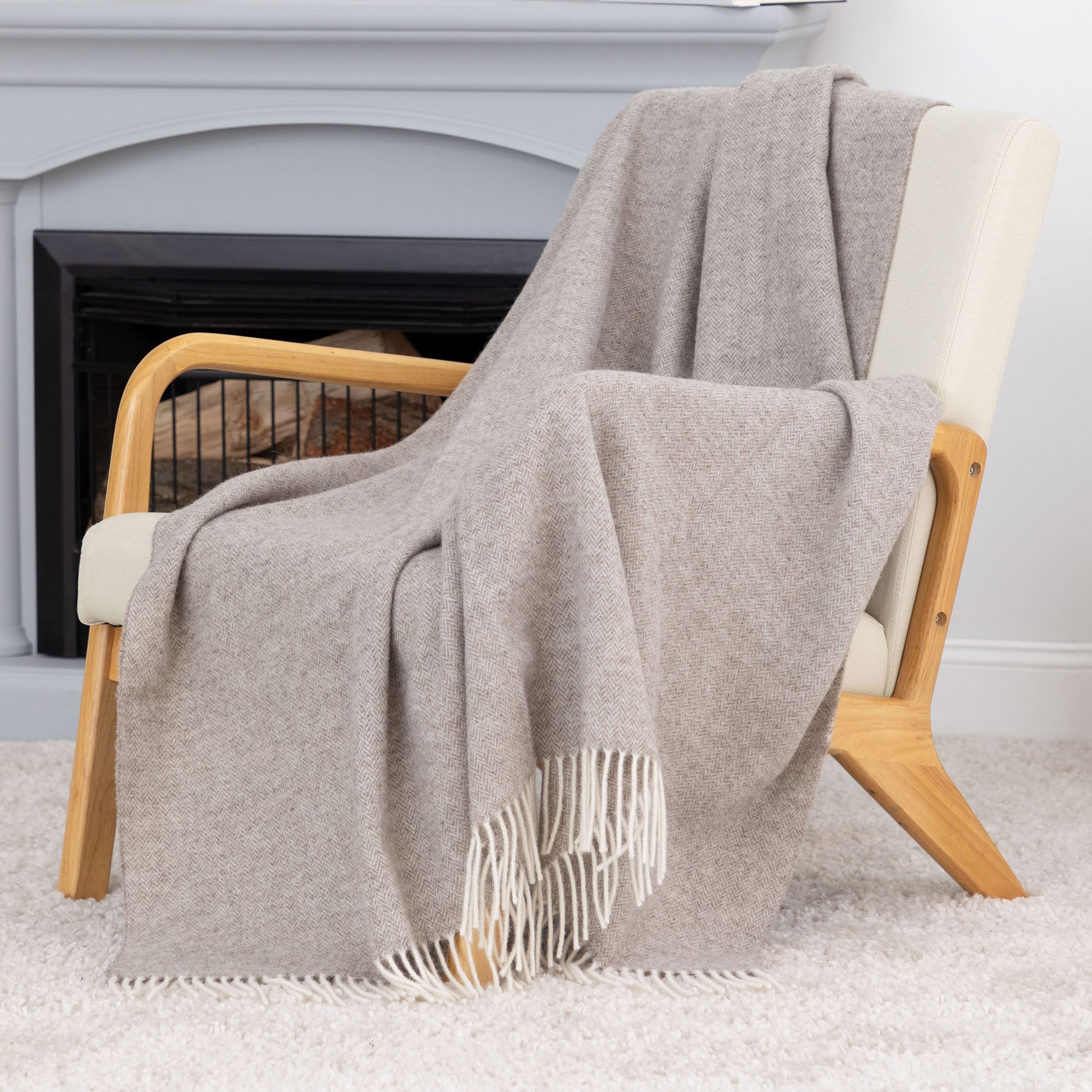 Premium Ukrainian 100% Merino Wool Throw Blanket - Ultimate Comfort & Sustainability