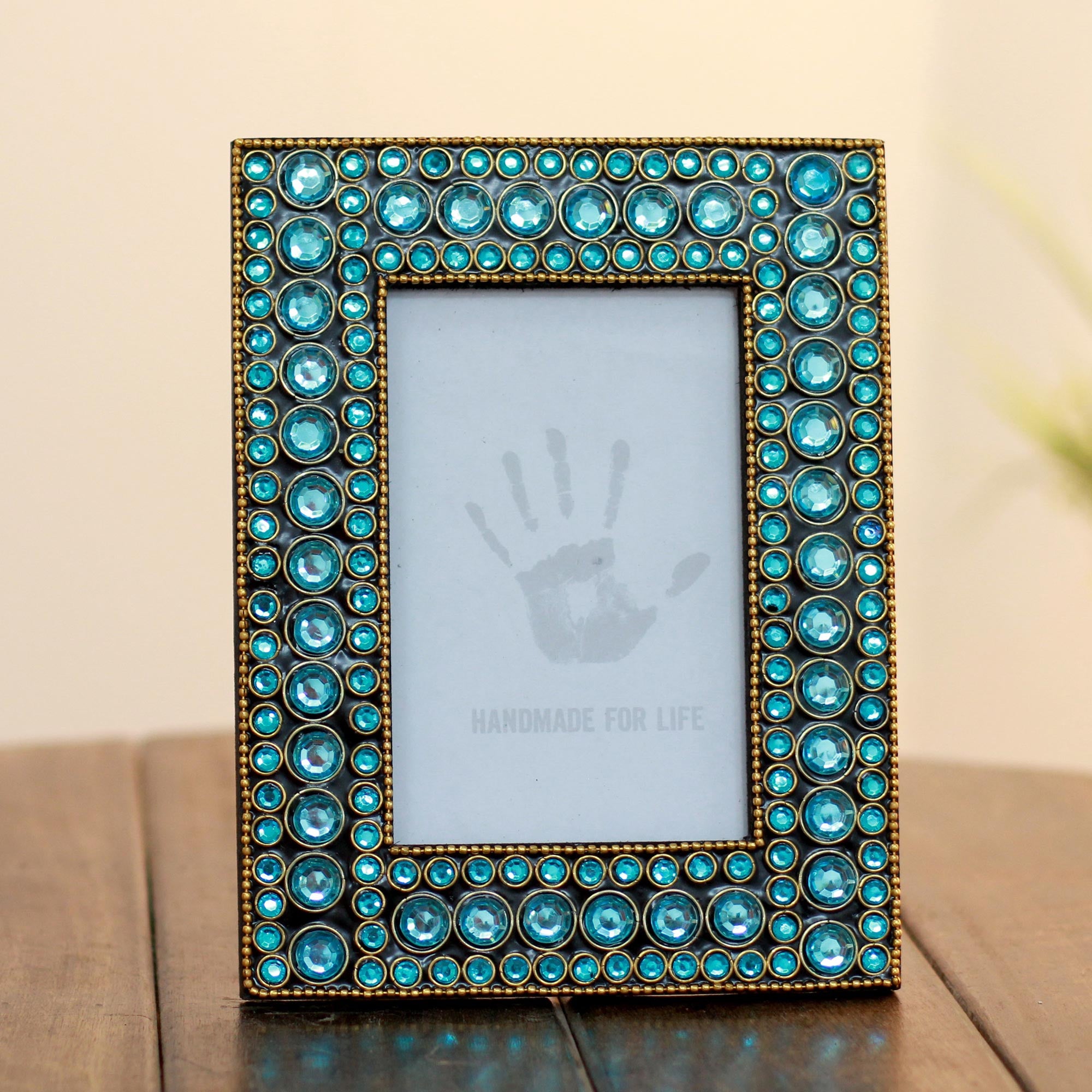 Premium Aqua Glitz Photo Frame - Handcrafted 4x6 Inch Display with Sparkling Gemstones