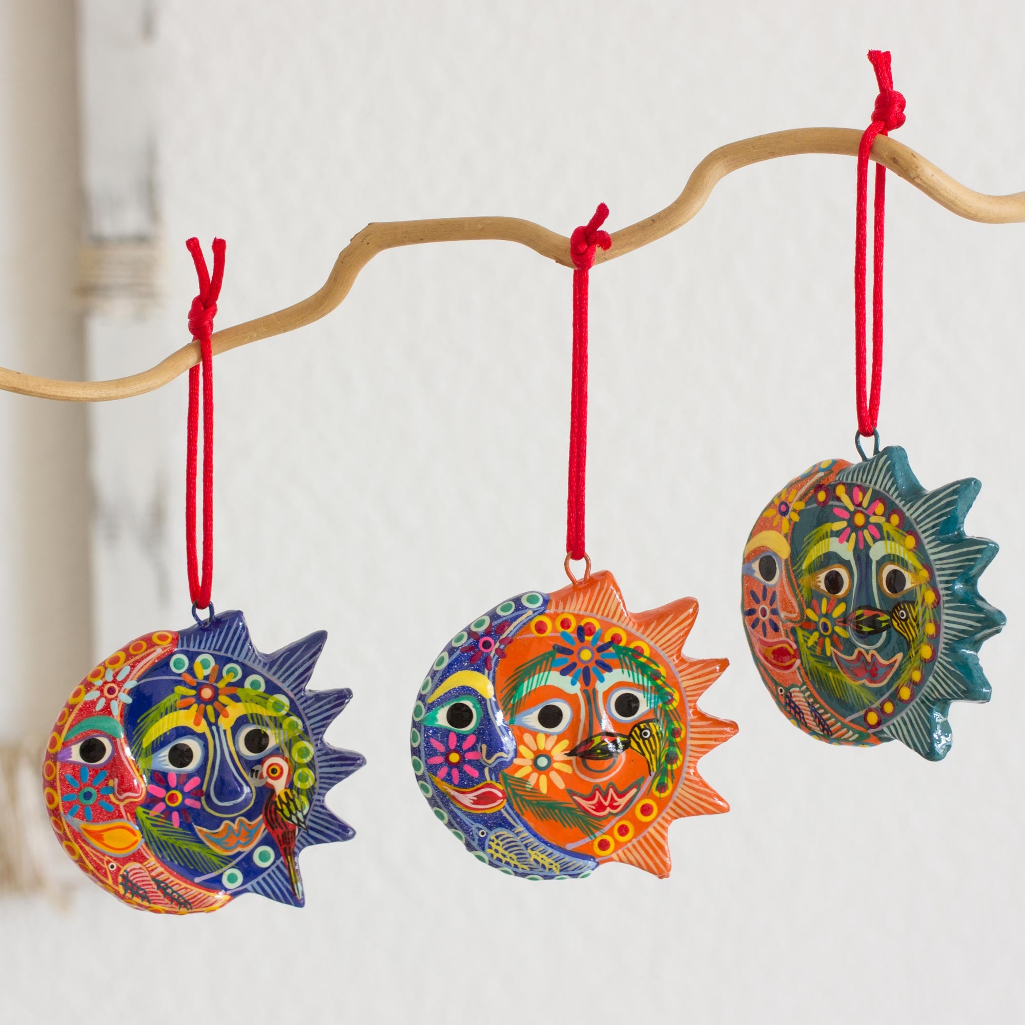 Premium Flower Eclipse Ceramic Ornament Set - Handcrafted Tropical Decor