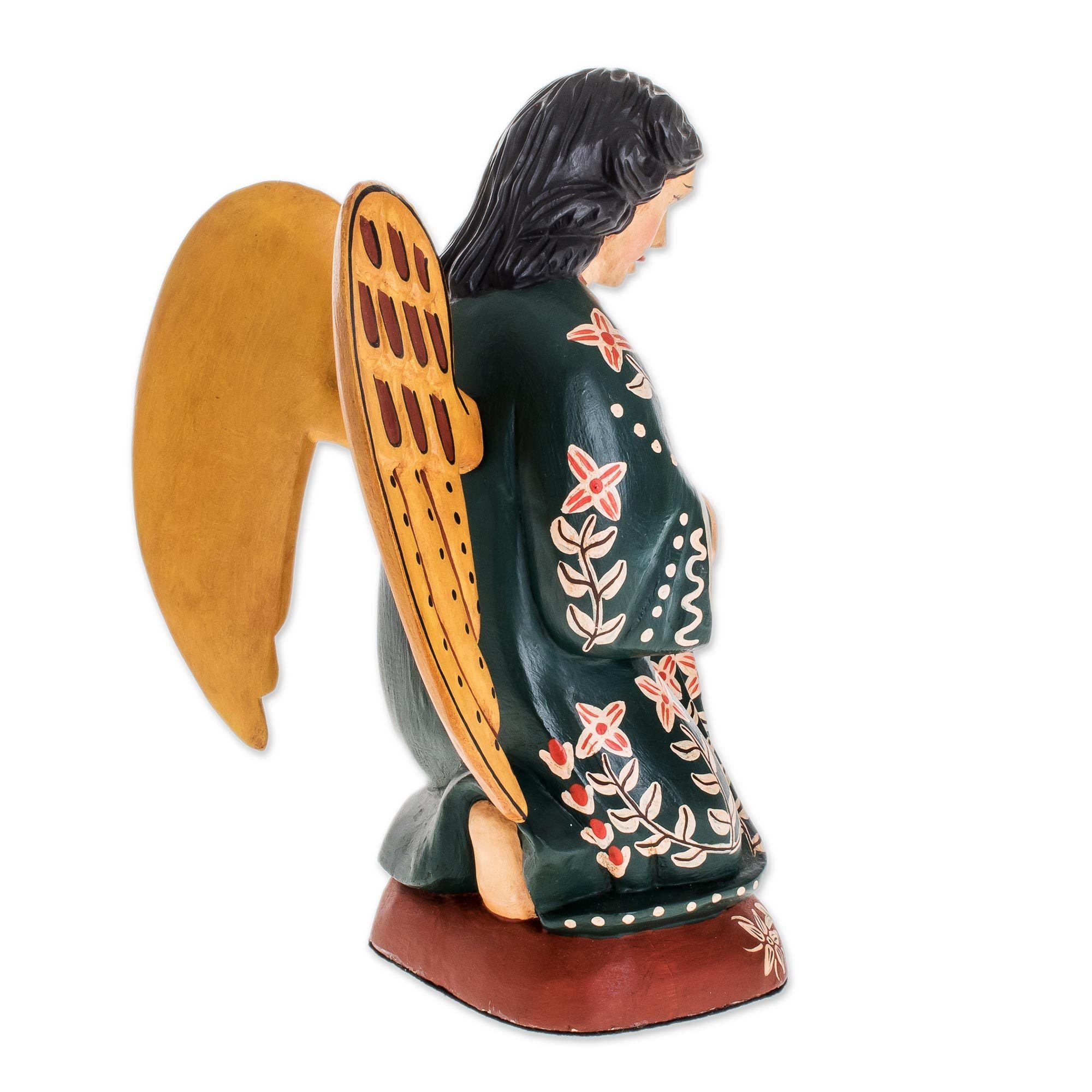 Premium Angel of Gratitude Handcrafted Pinewood Sculpture - Ultimate Spiritual Decor