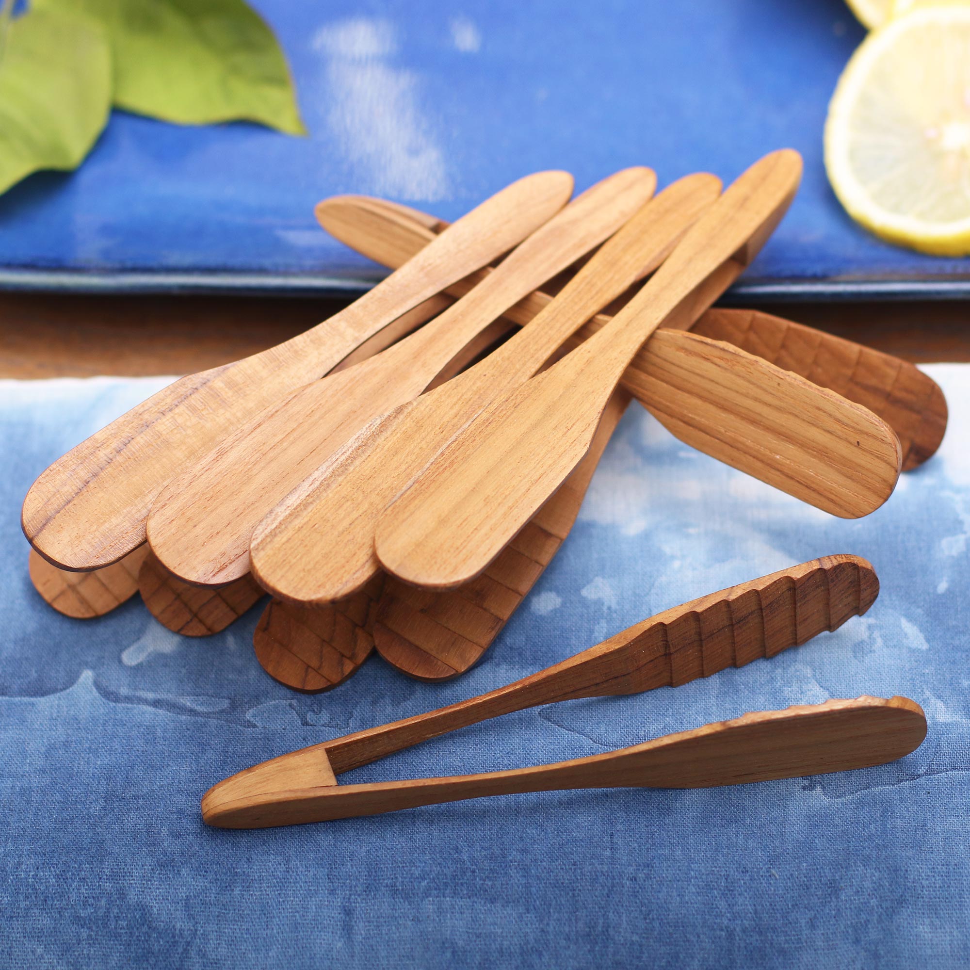 Premium Handcrafted Teak Wood Serving Tongs - Set of 6, Artisan-Crafted in Bali