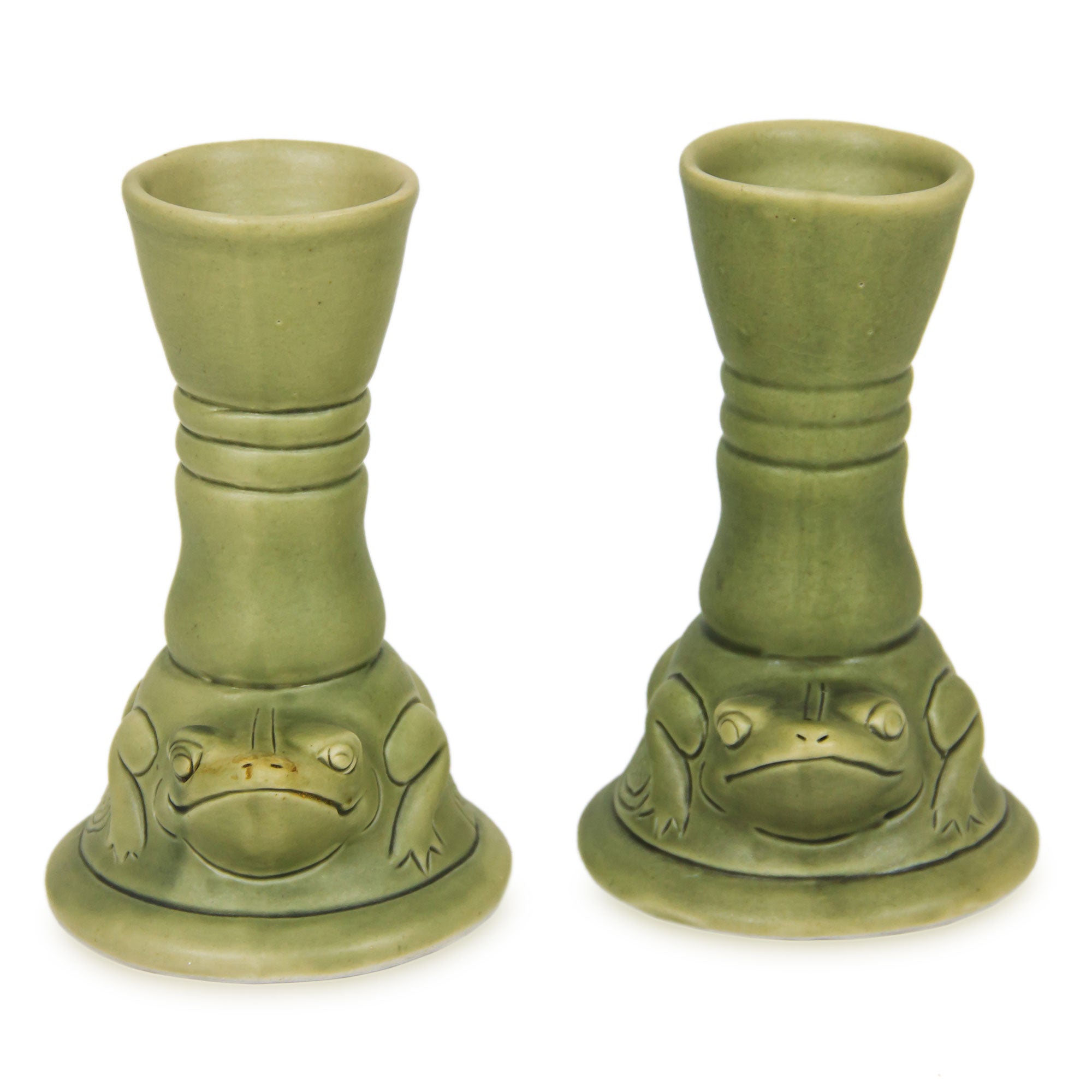 Premium Yoke Frog Ceramic Candle Holders - Handcrafted Pair for Good Fortune