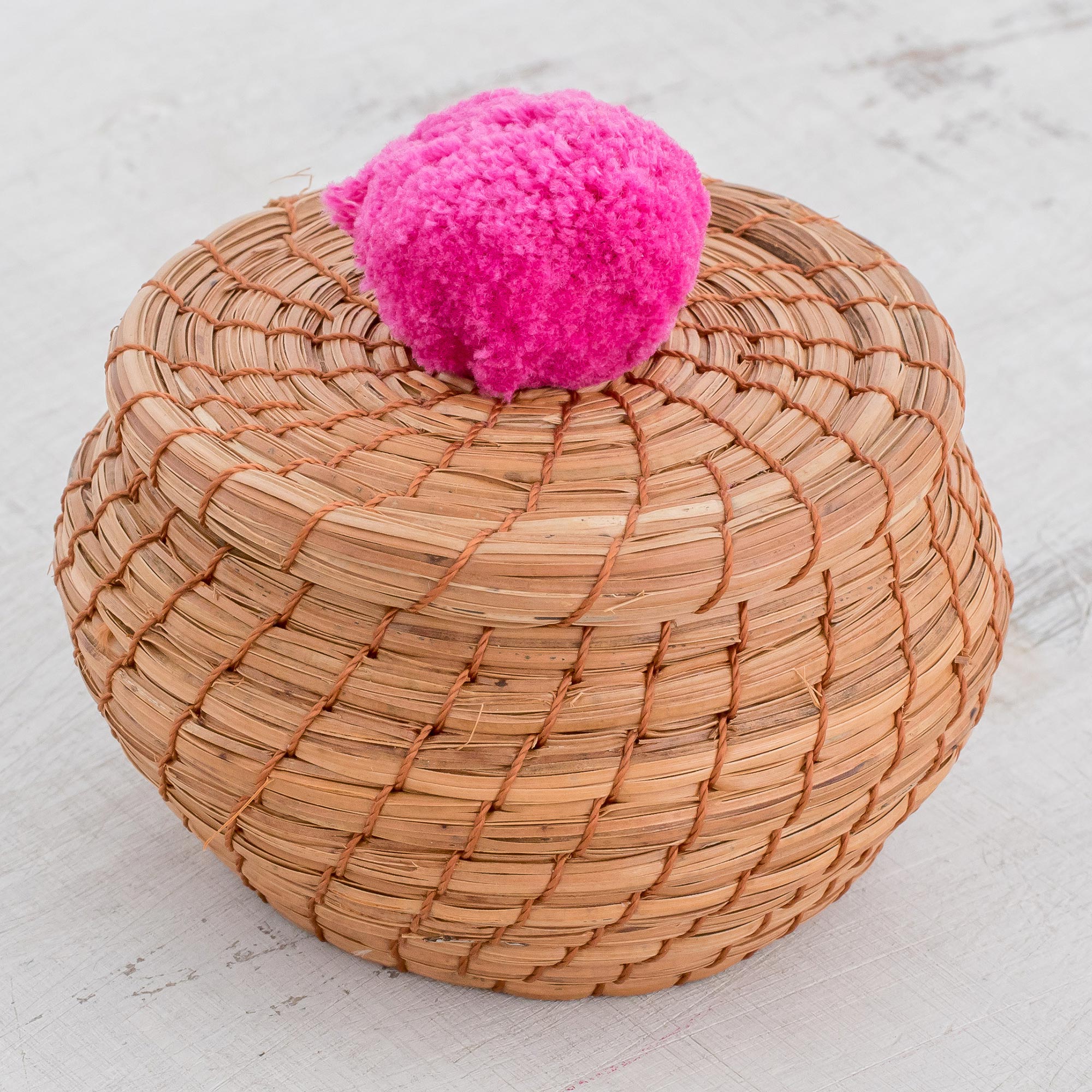 Premium Fuchsia Pine Needle Basket with Cotton Pompom - Handmade by Guatemalan Artisans