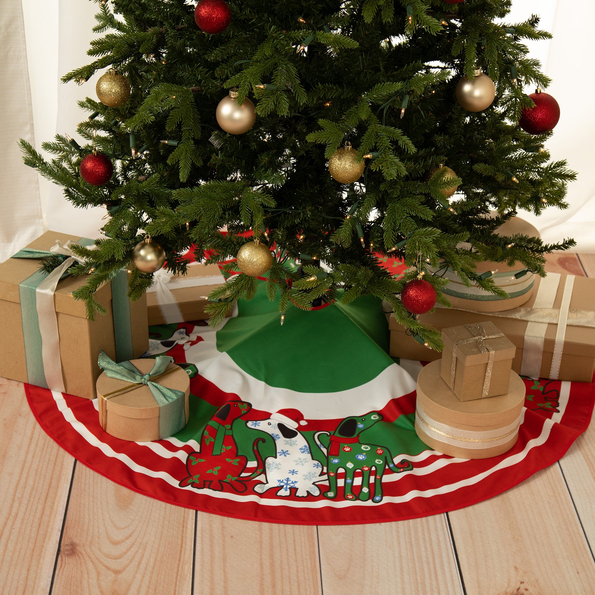 Premium Christmas Tree Skirt for Pet Lovers