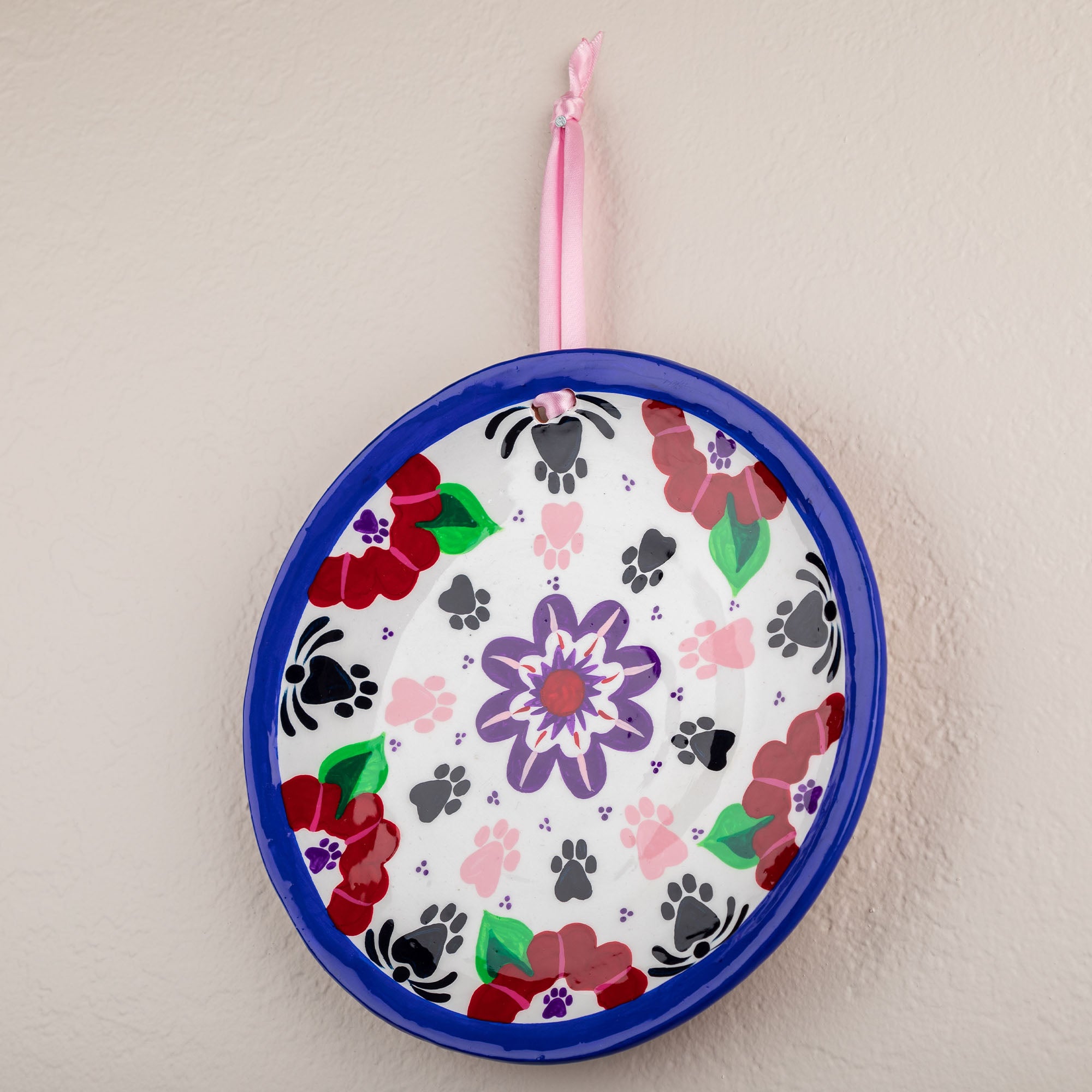 Premium Handcrafted Paw Print Ceramic Plate - Unique Decorative Wall Art