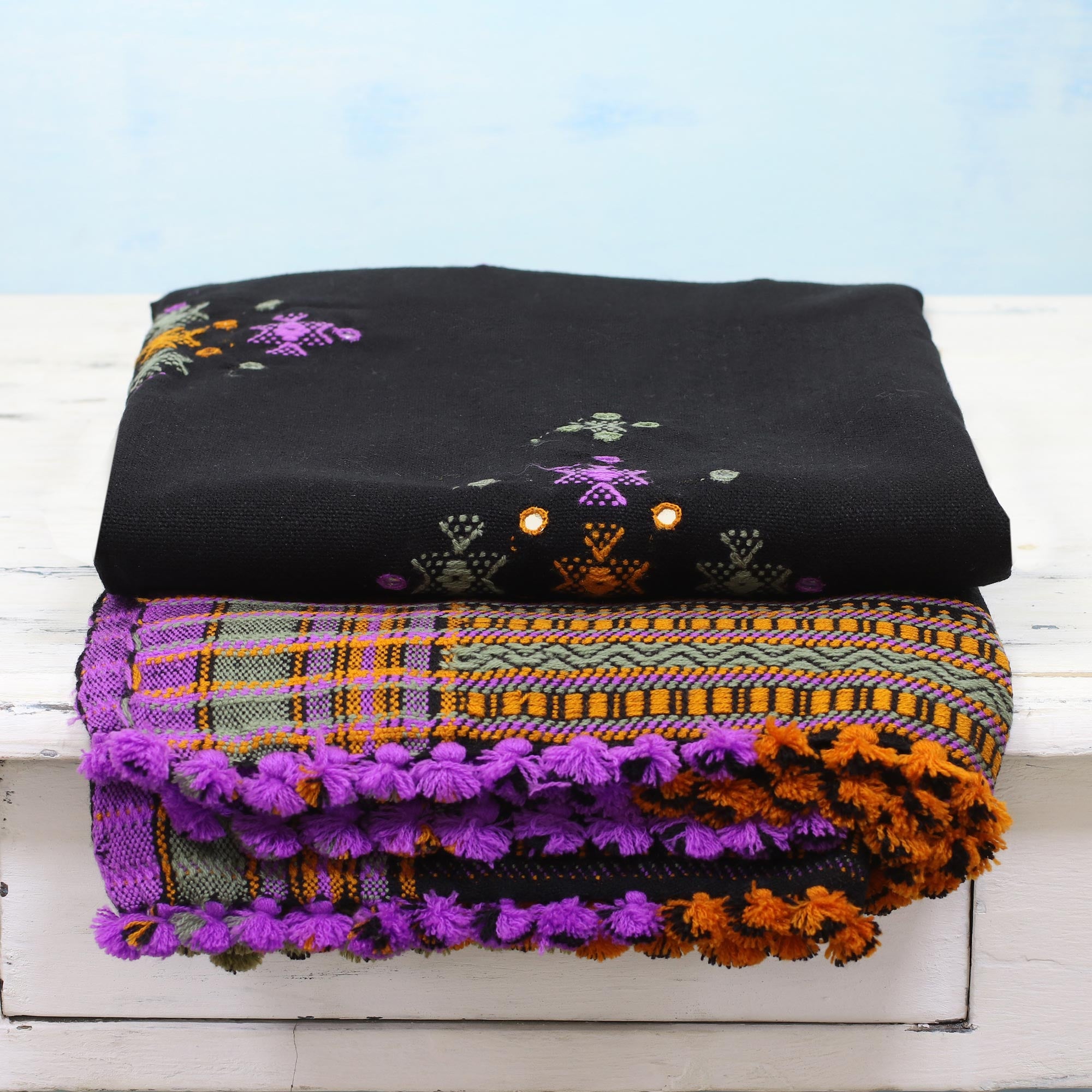 Premium Midnight Mirror Handwoven Throw Blanket with Glass Accents – Ultimate Comfort from India