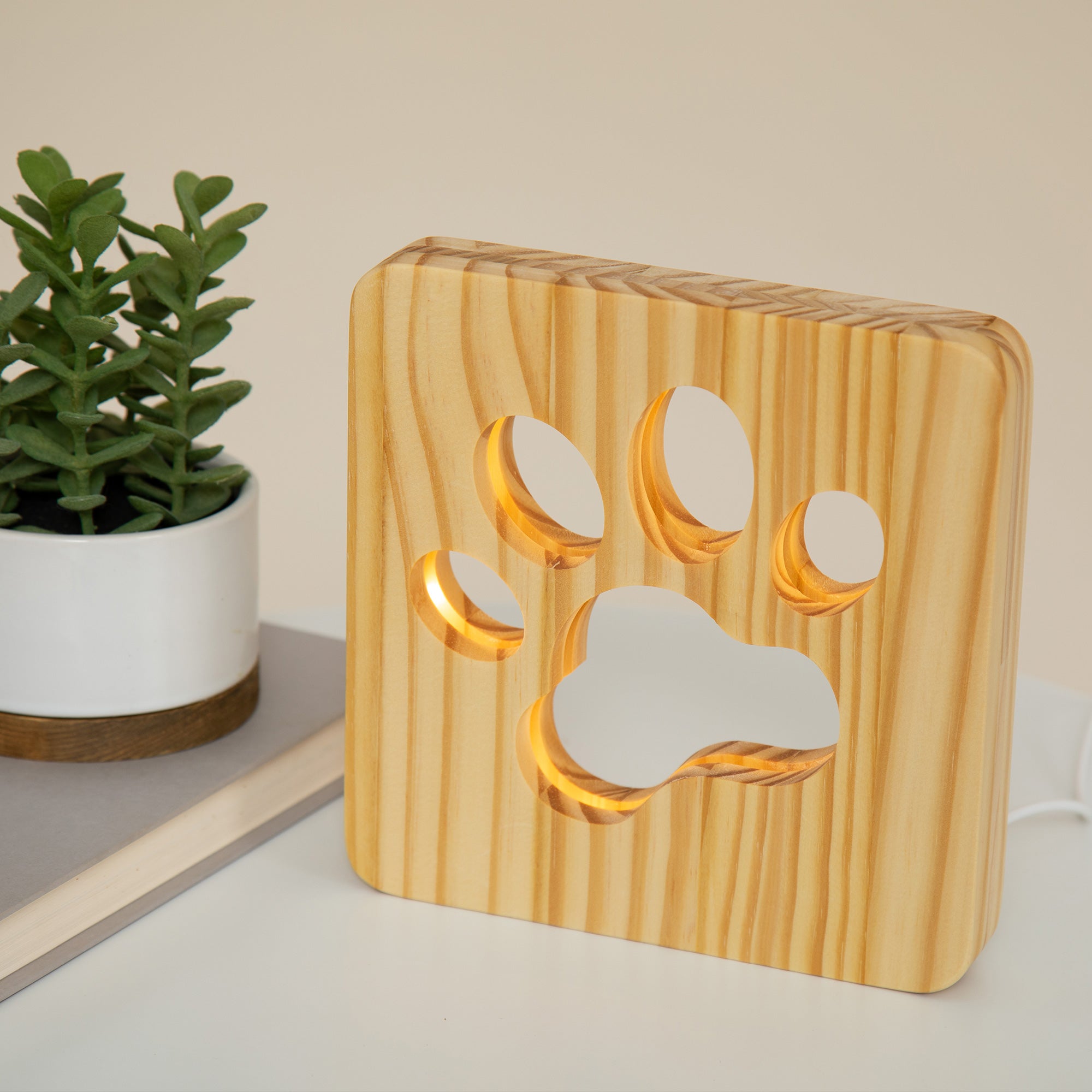 Premium Pine Wood Paw Print Table Lamp - Ultimate Cozy Glow