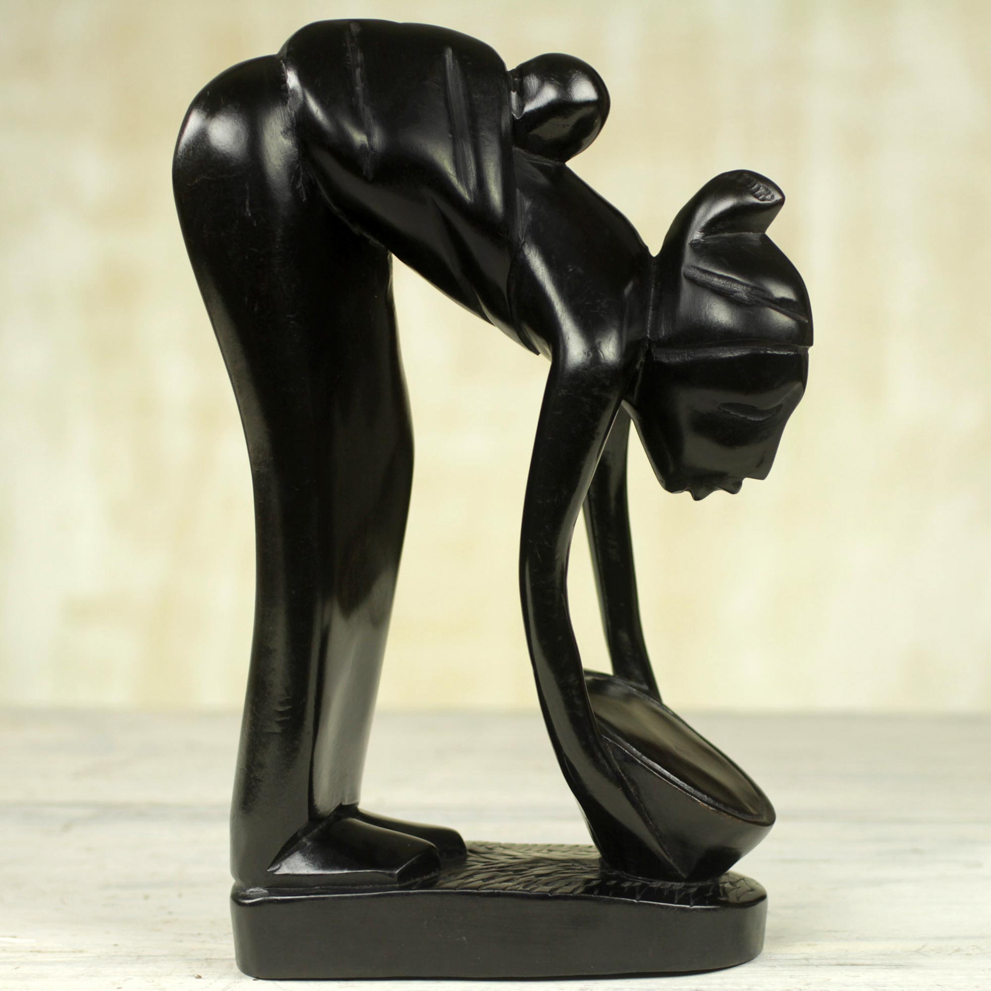 Premium Hand-Carved Serwaa Mother and Child Sculpture – Authentic Ghanaian Art