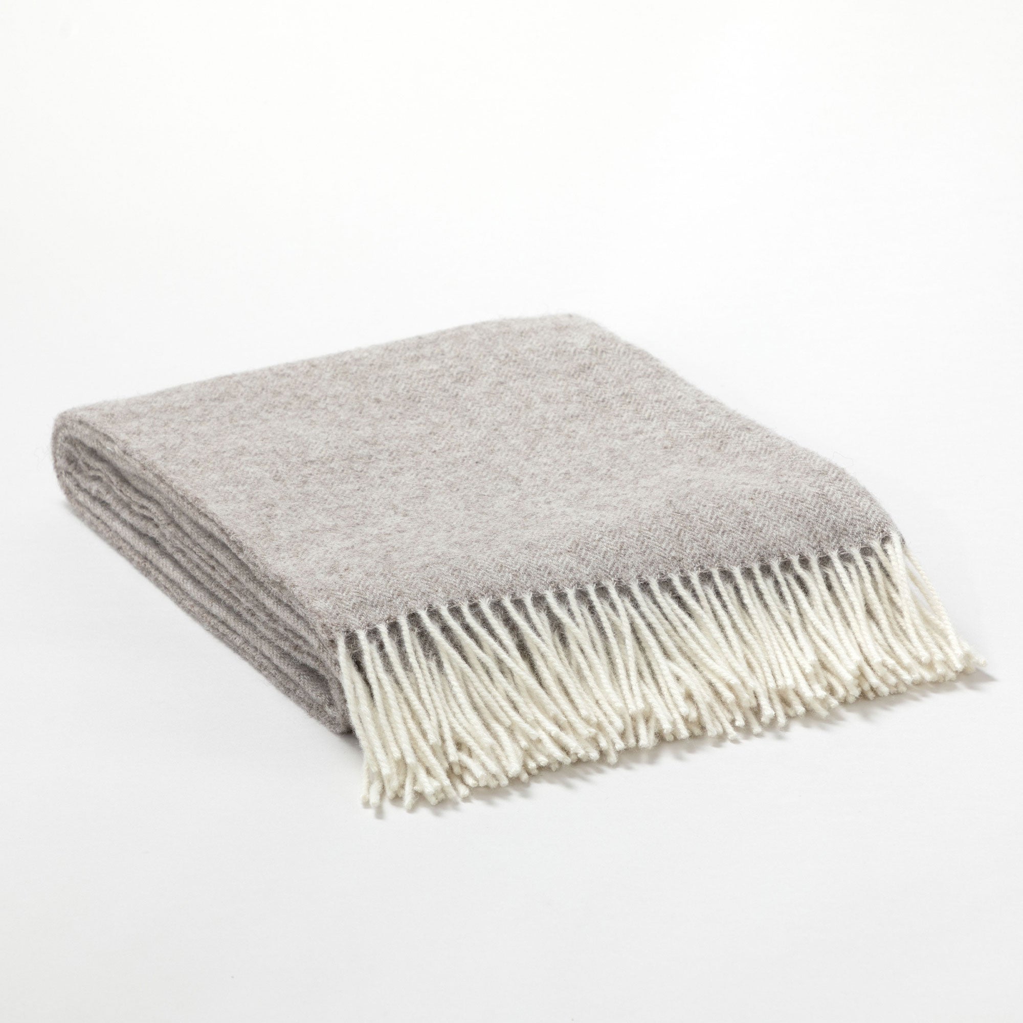 Premium Ukrainian 100% Merino Wool Throw Blanket - Ultimate Comfort & Sustainability