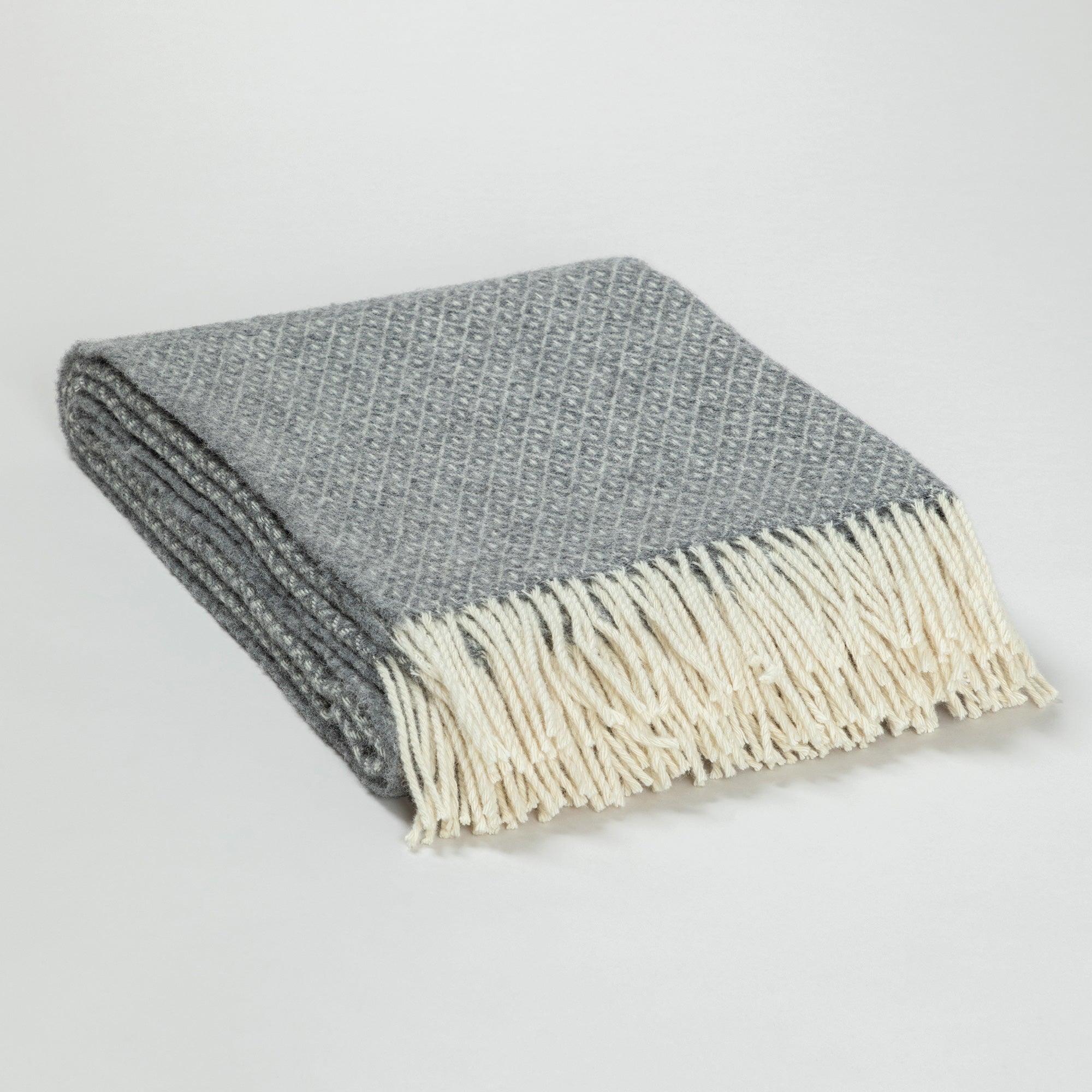 Premium Ukrainian 100% Wool Fringed Throw Blanket - Ultimate Warmth & Style