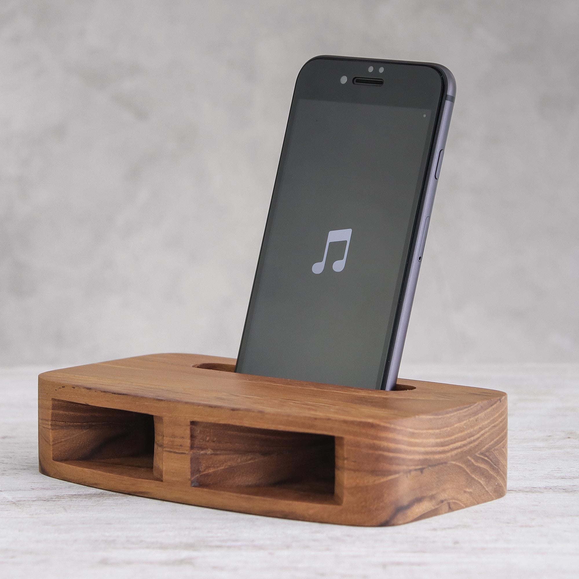 Premium Teak Decibel Dual-Horn Wooden Phone Speaker - Handcrafted in Thailand