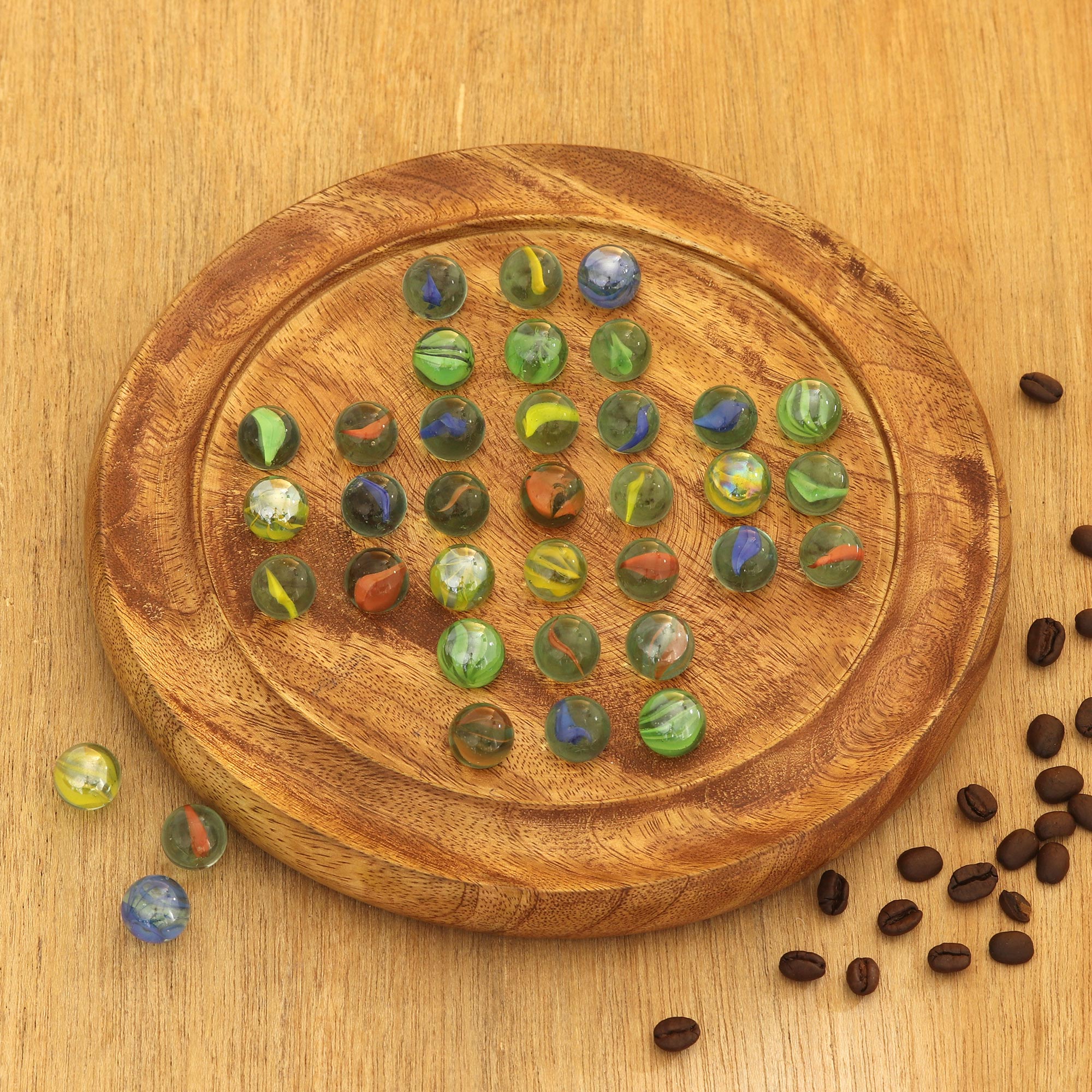 Premium Hand-Carved Mango Wood Solitaire Board Game - Ultimate Patience Challenge