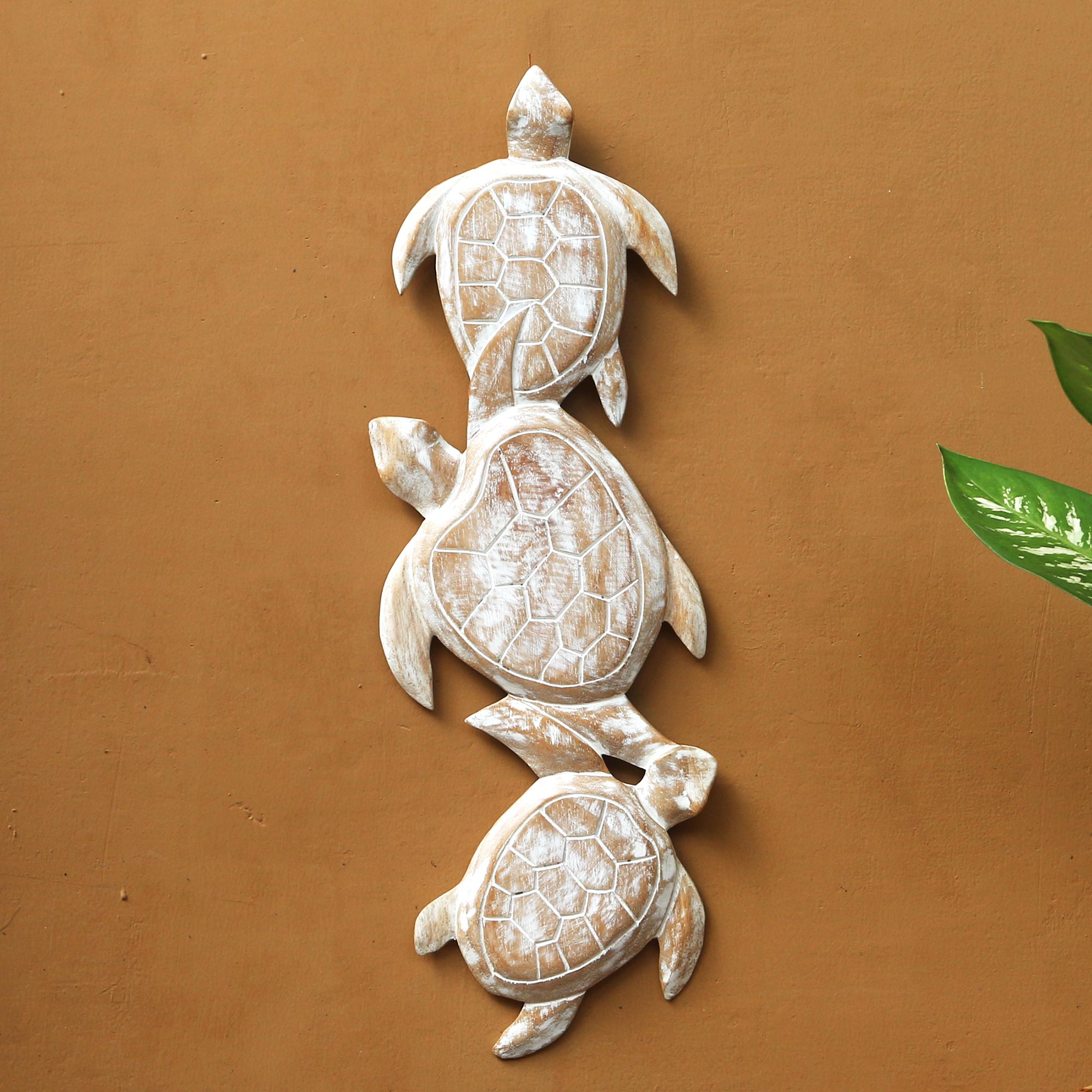 Premium Vintage Sea Turtle Trio - Handcrafted Suar Wood Wall Art